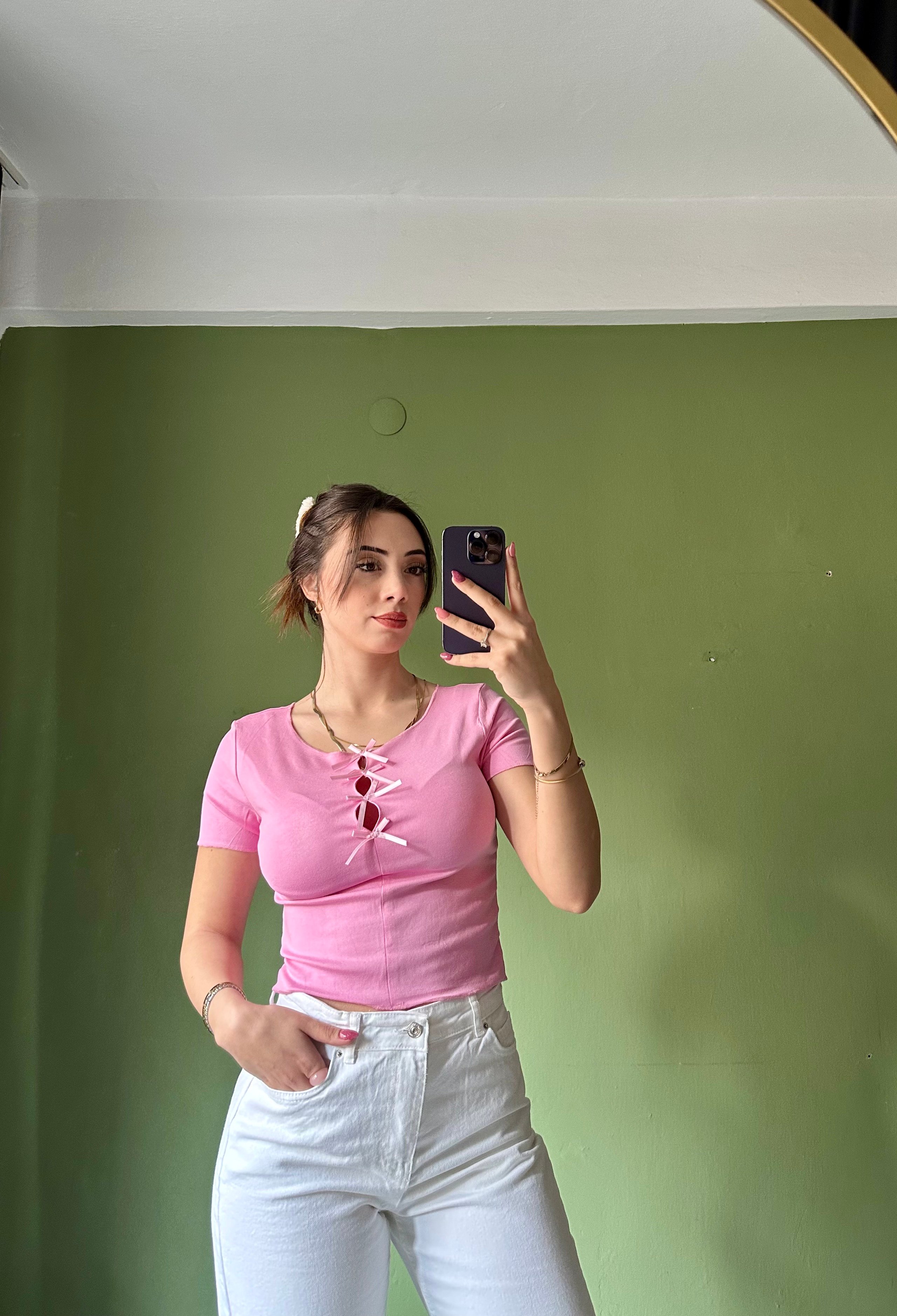 PEMBE FİYONK DETAY BLUZ