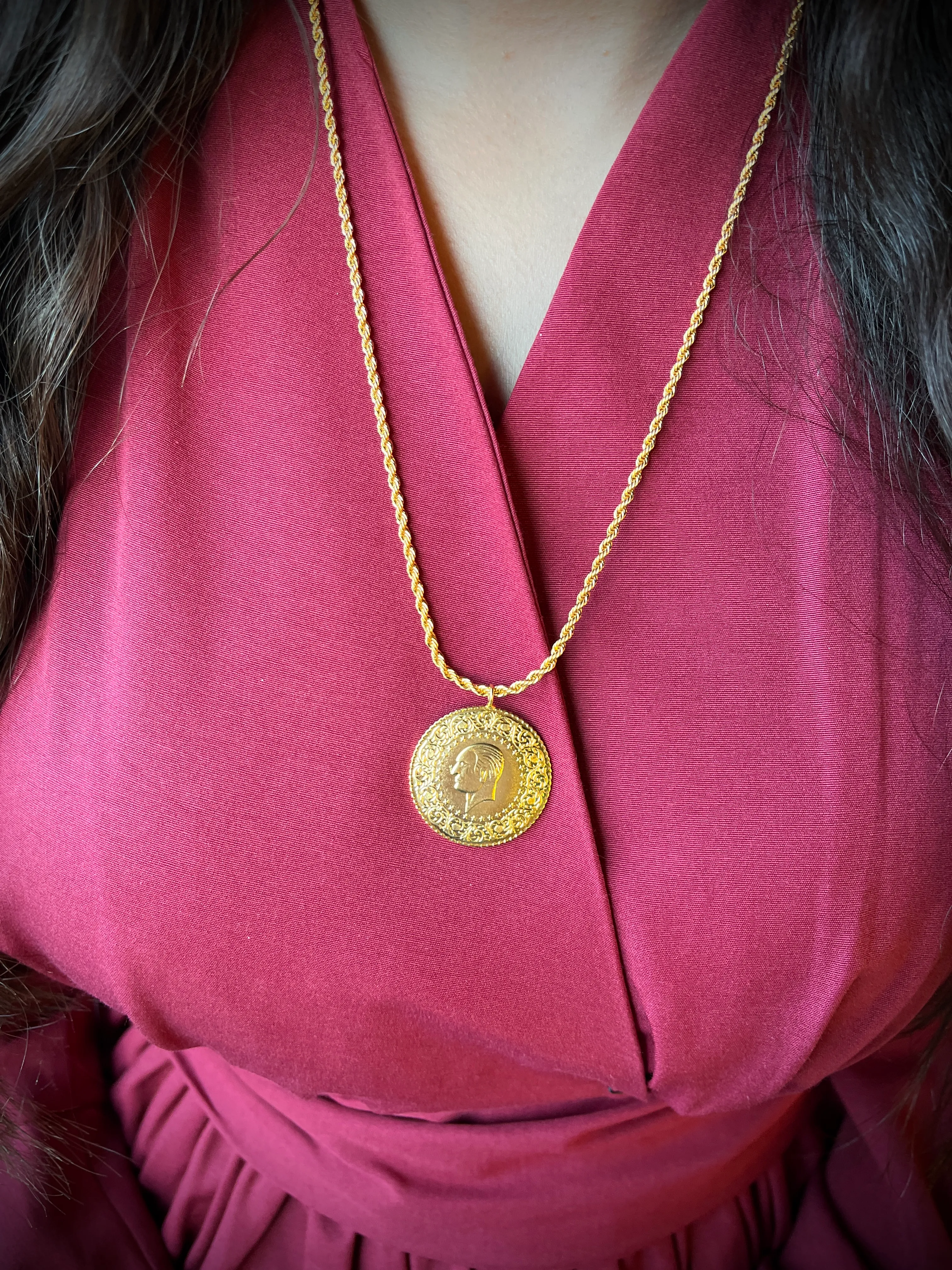 Burgu Zincir ve Tam Kolye Ucu 22 Ayar Altın Kaplama