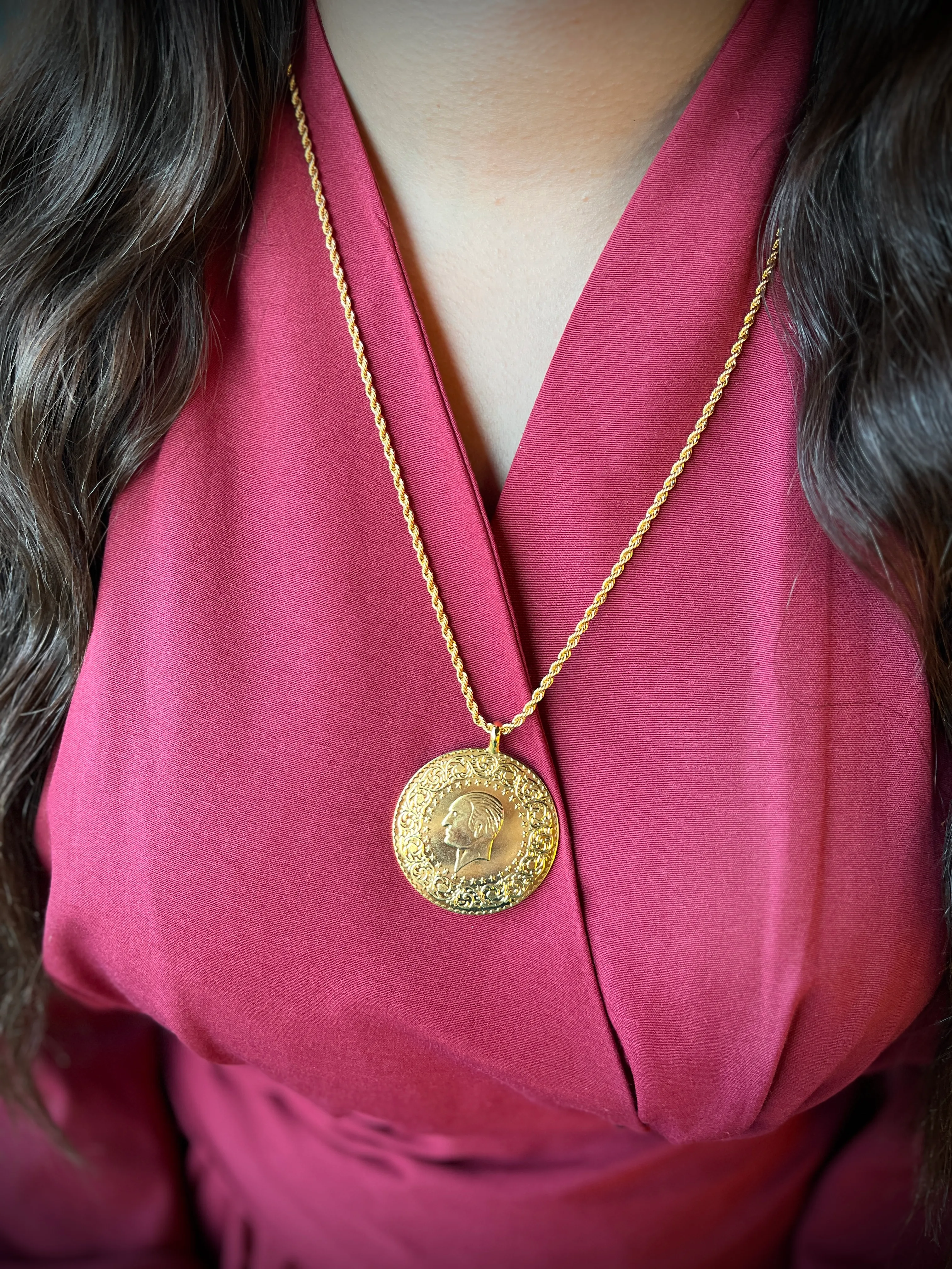 Burgu Zincir ve Gramse Kolye Ucu 22 Ayar Altın Kaplama