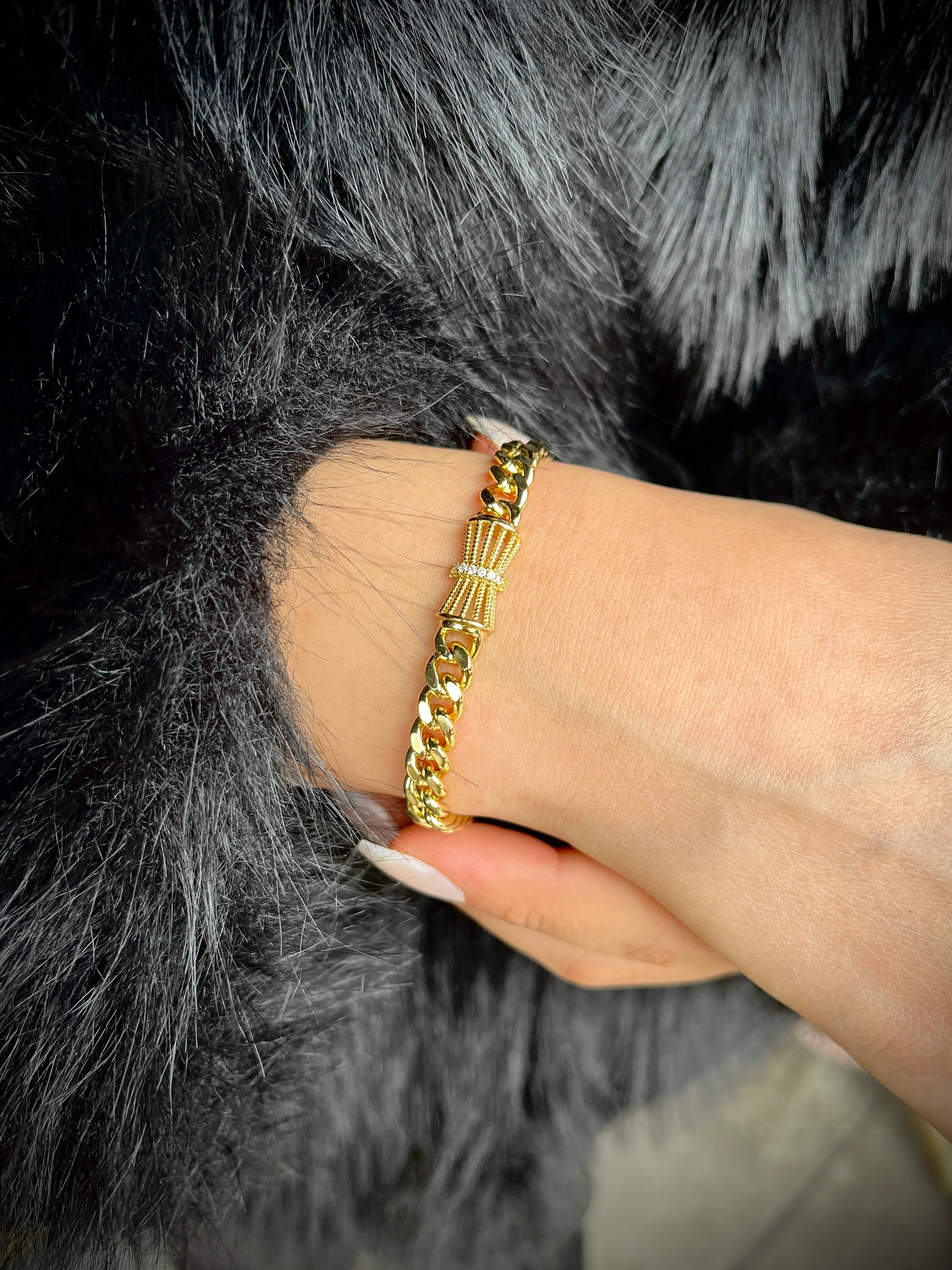 Bileklik (Model 366)