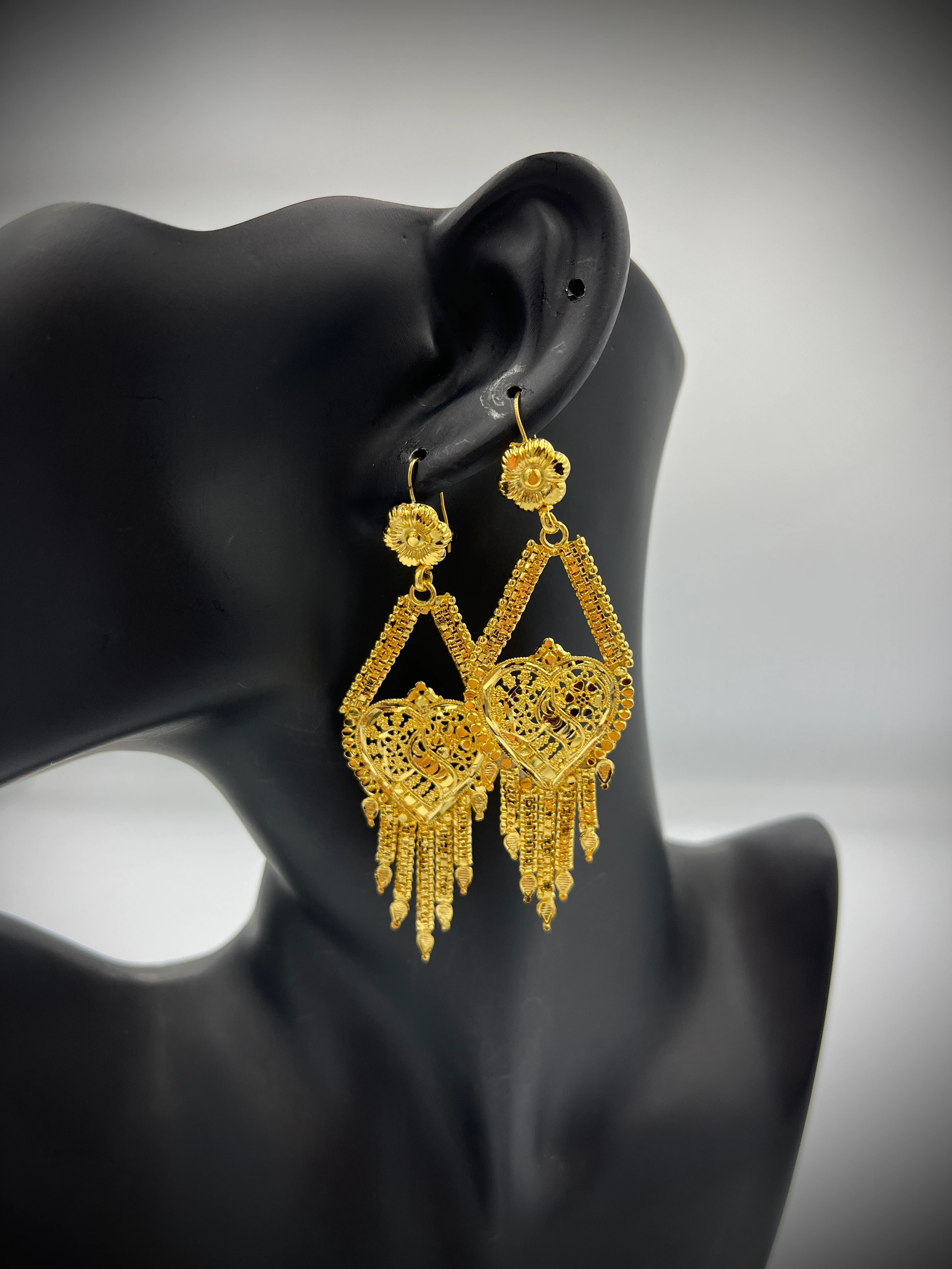 22 Ayar Altın Kaplama Hint Küpesi Büyük Model 2