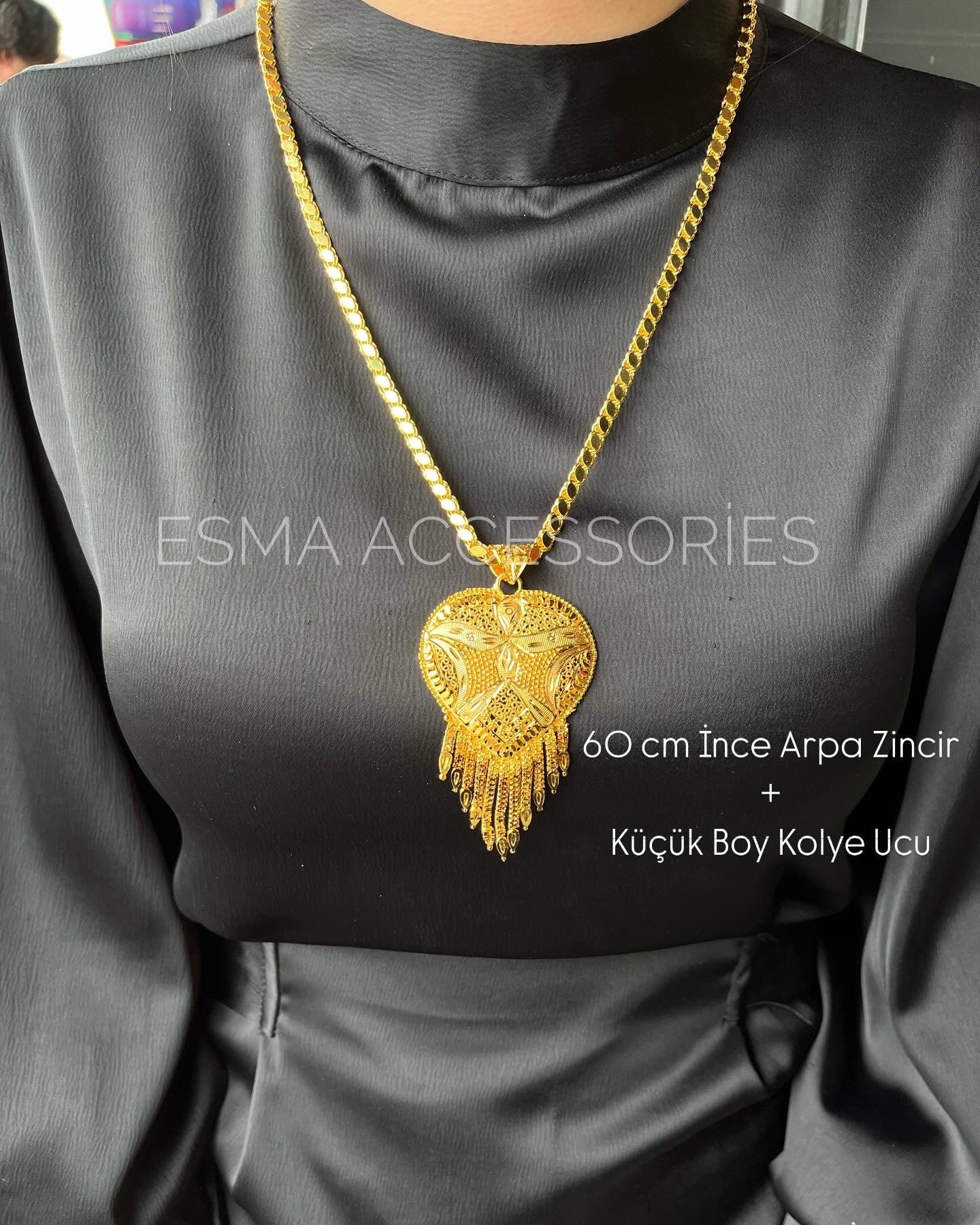 Arpa Zincir ve Küçük Boy Hint Kolye Ucu Kombin 22 Ayar Altın Kaplama (Model 1)