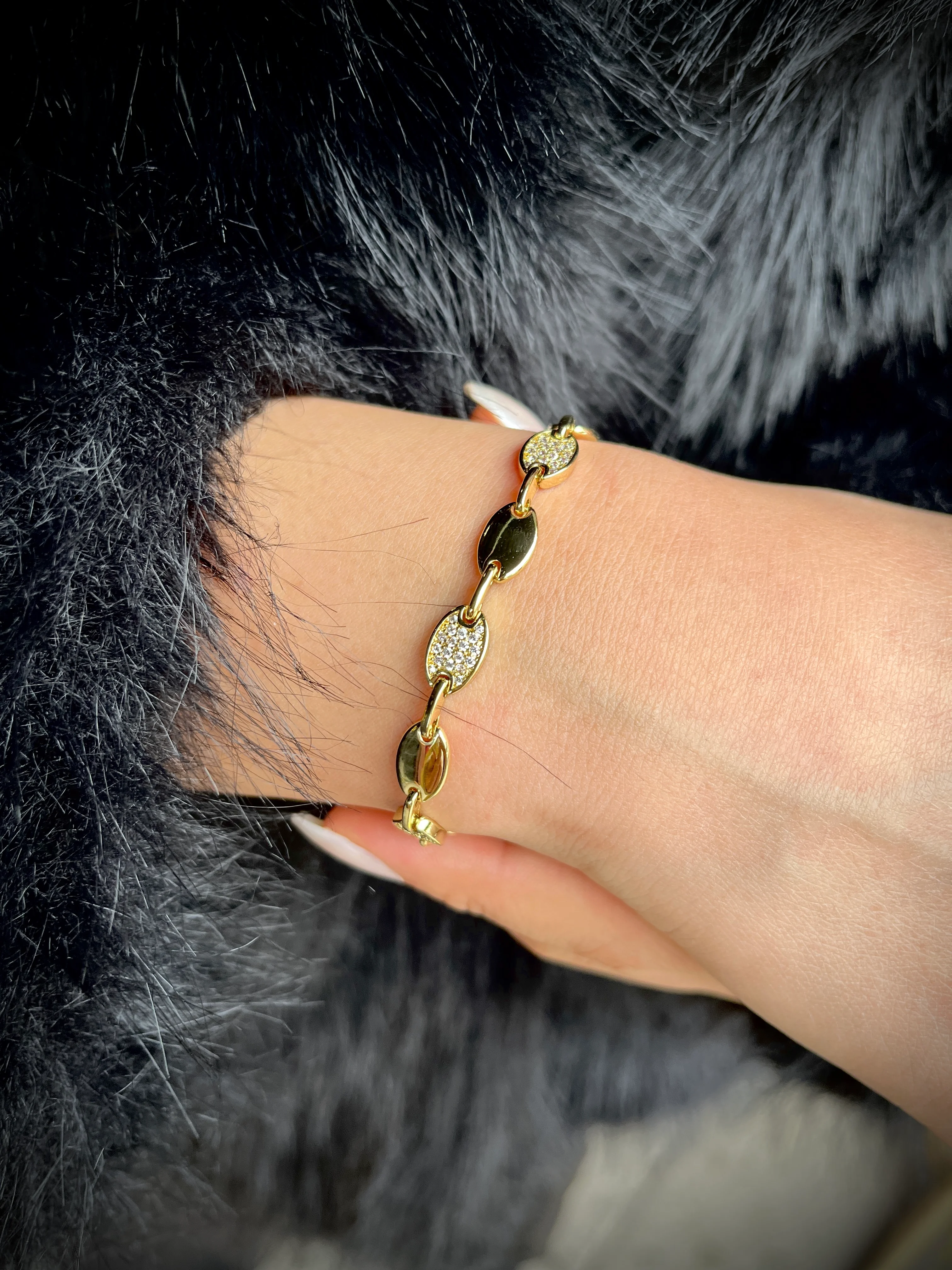 Bileklik (Model 357)