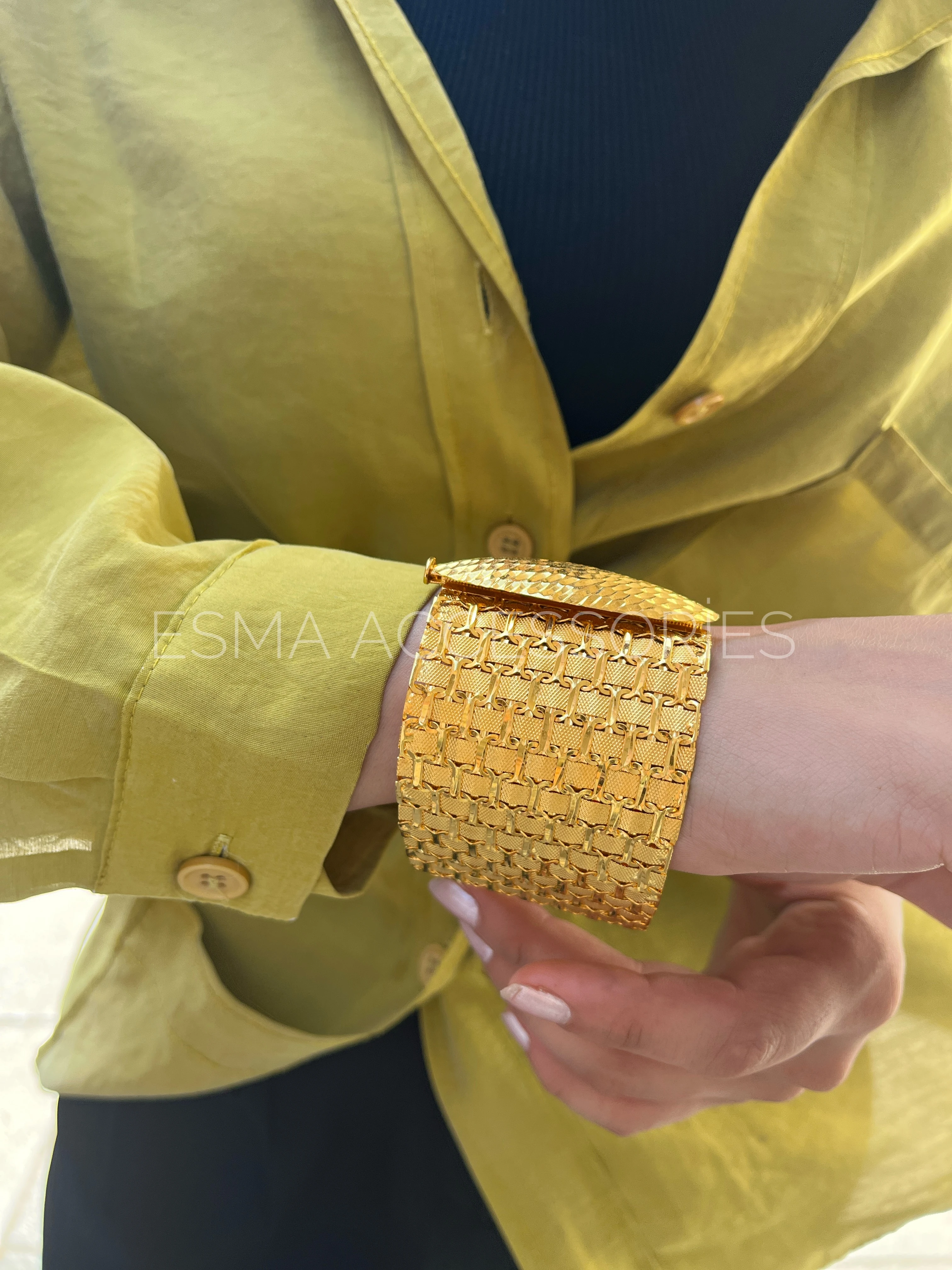 7 Sıralı Hasır Kelepçe 22 Ayar Altın Kaplama