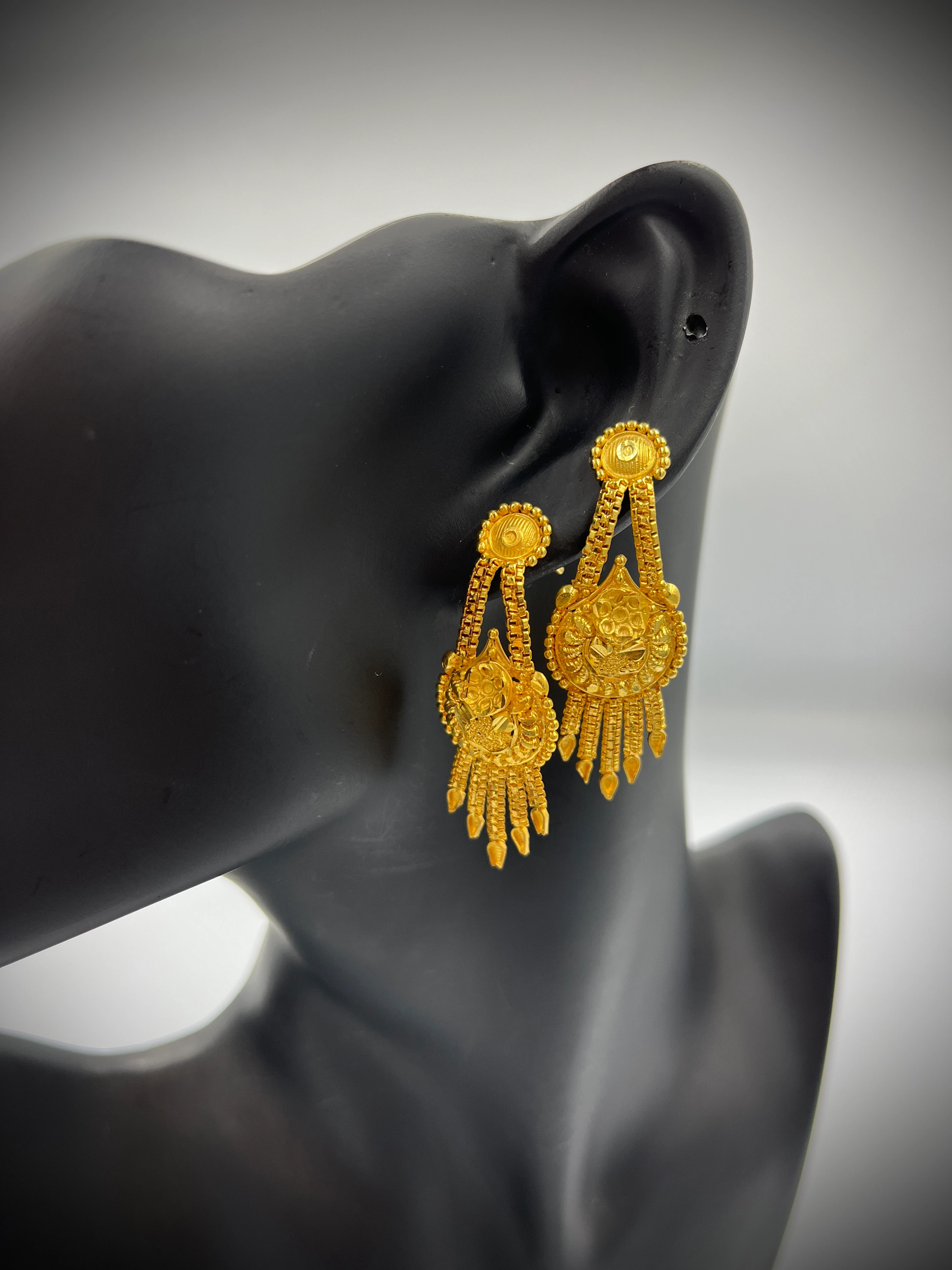 22 Ayar Altın Kaplama Hint Küpesi Model 10