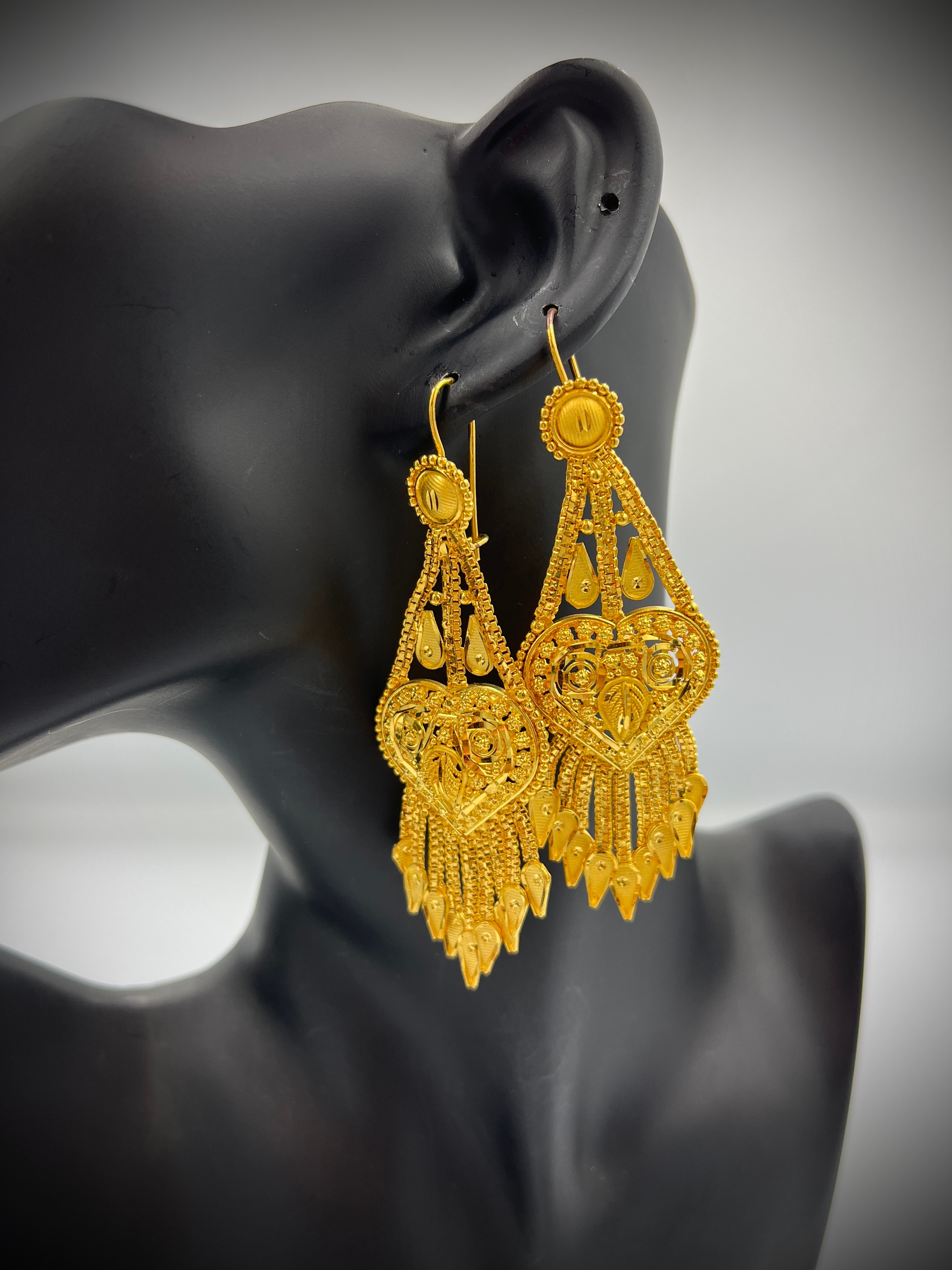 22 Ayar Altın Kaplama Hint Küpesi Büyük Model 1