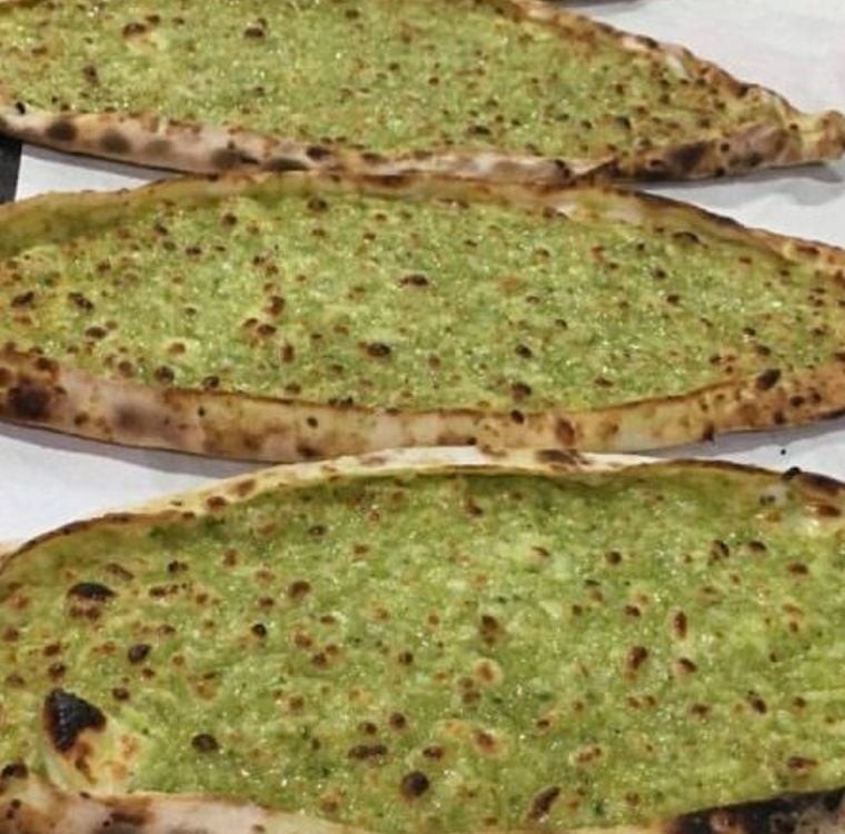 Bakkal Hasan Gaziantep Usulü Fıstıklı Şekerli Peynir Böreği (Özel Yapım)