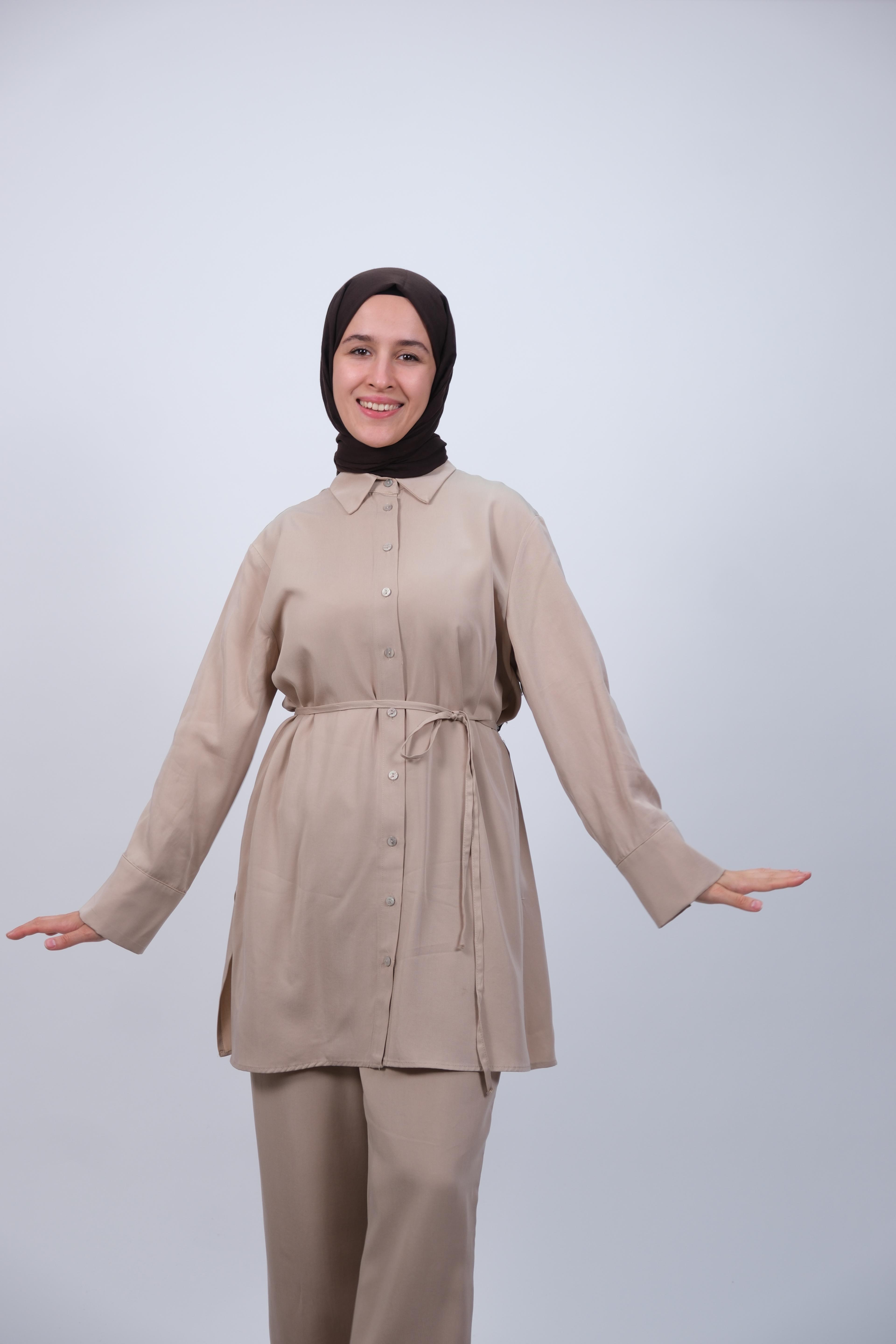 Uzun Kenarı Yırtmaçlı Cupra Gömlek - camel