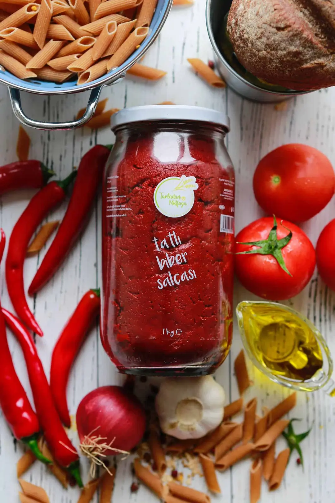 TATLI BİBER SALÇASI 1 KG (GÜNEŞTE KURUTMA) Tarladan Mutfağa
