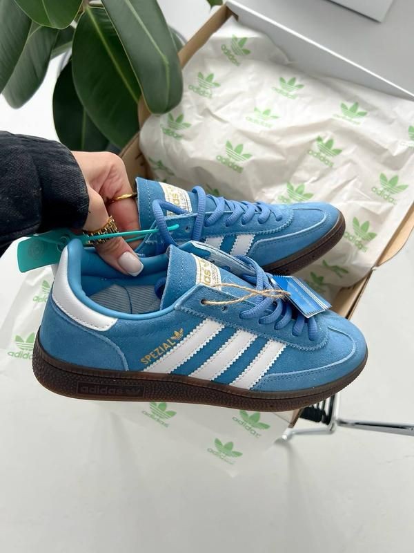 Adidas Spezial Baby Blue