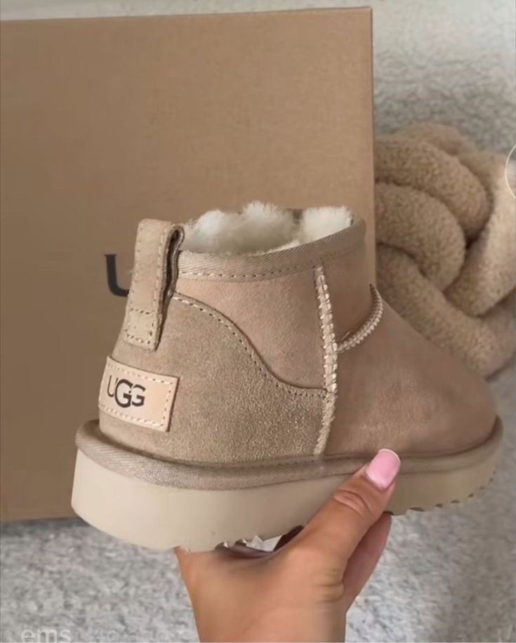 Ugg Ultra Mini Bej