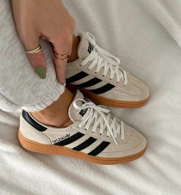 Adidas Spezial Nova