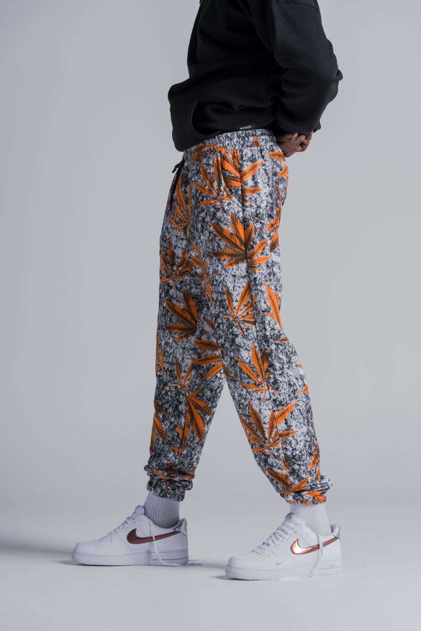 Erkek Turuncu Yaprak Desenli Jogger 