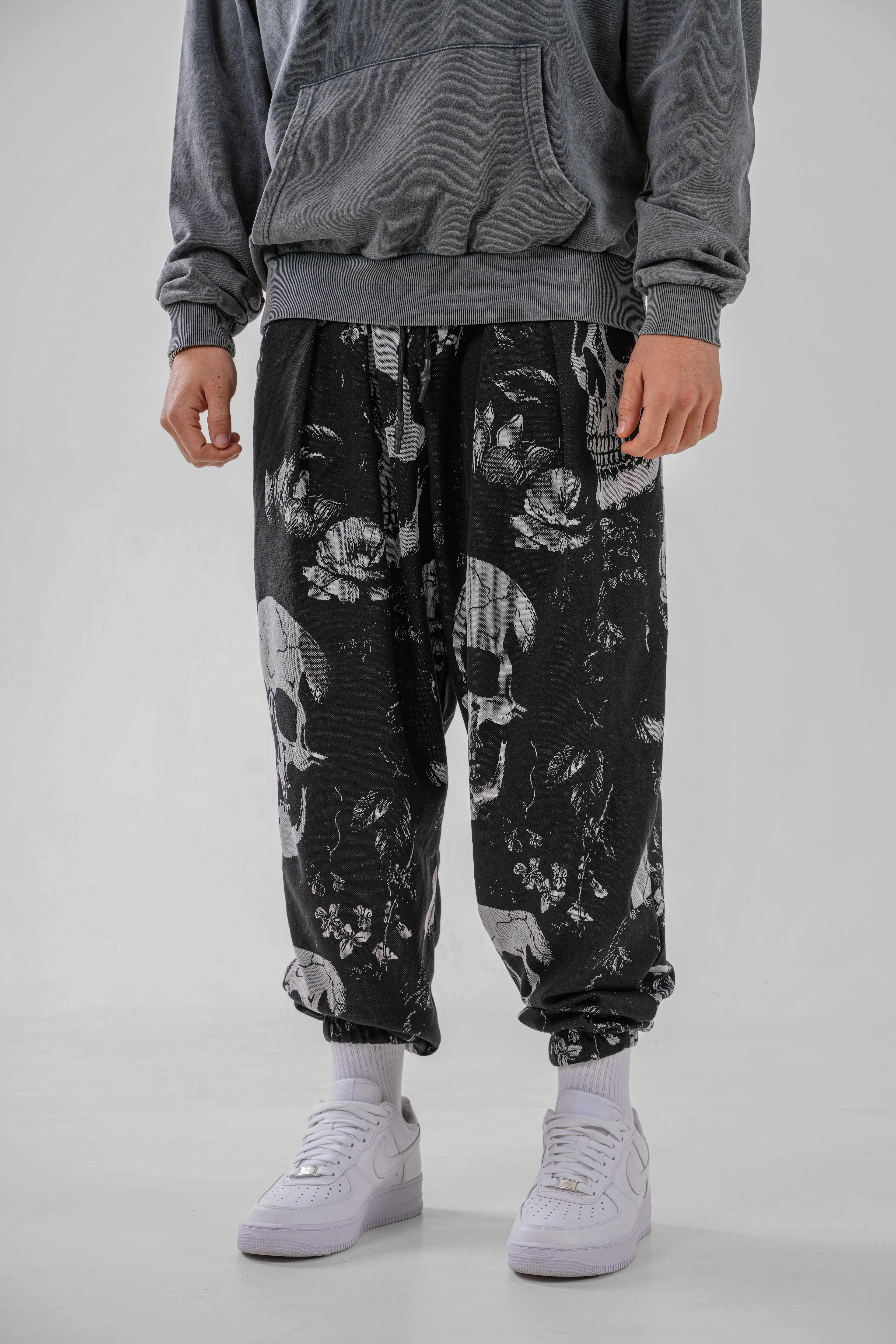 Erkek Big Skull Pileli Yarım Şalvar (SS26)