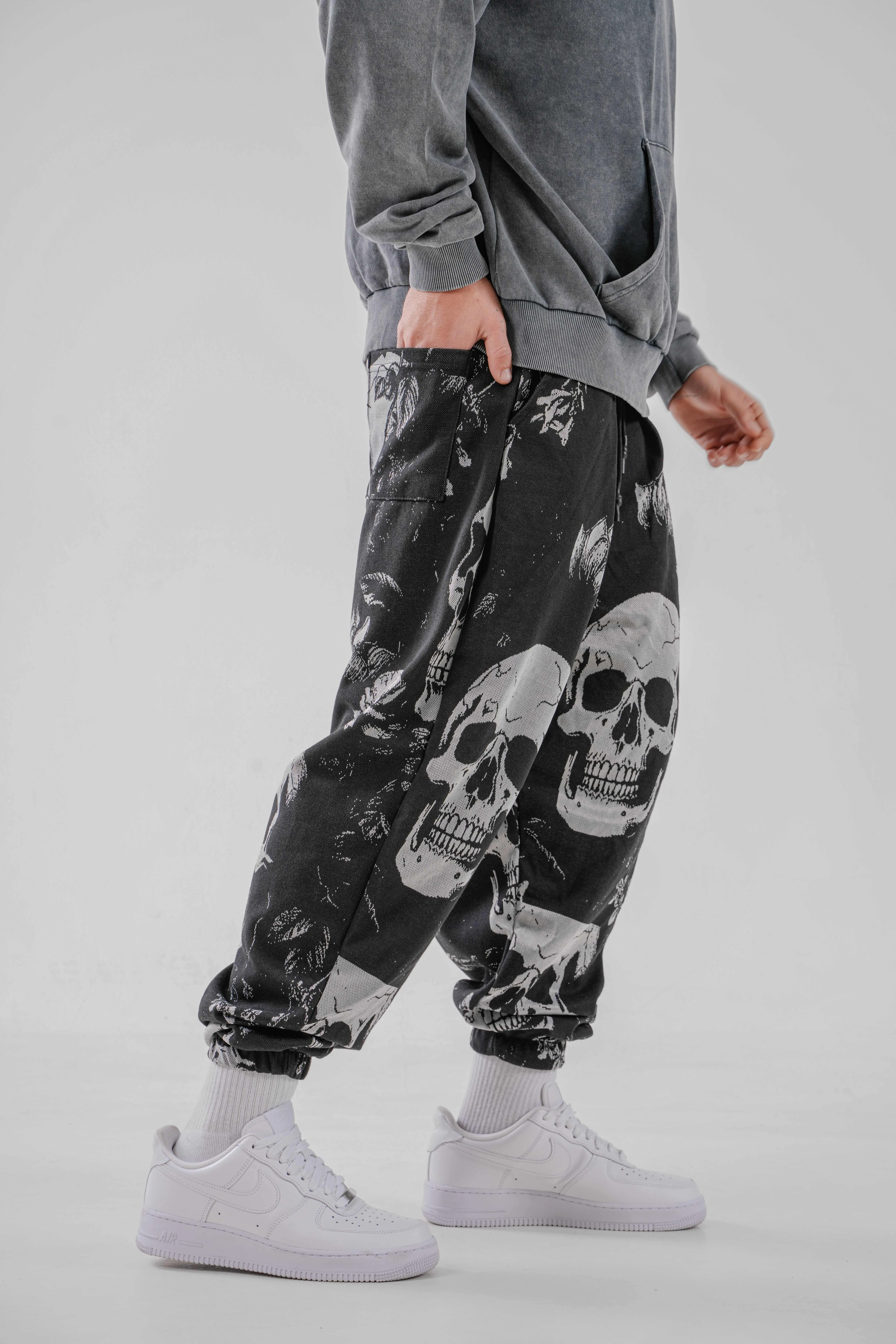 Erkek Big Skull Pileli Yarım Şalvar (SS26)