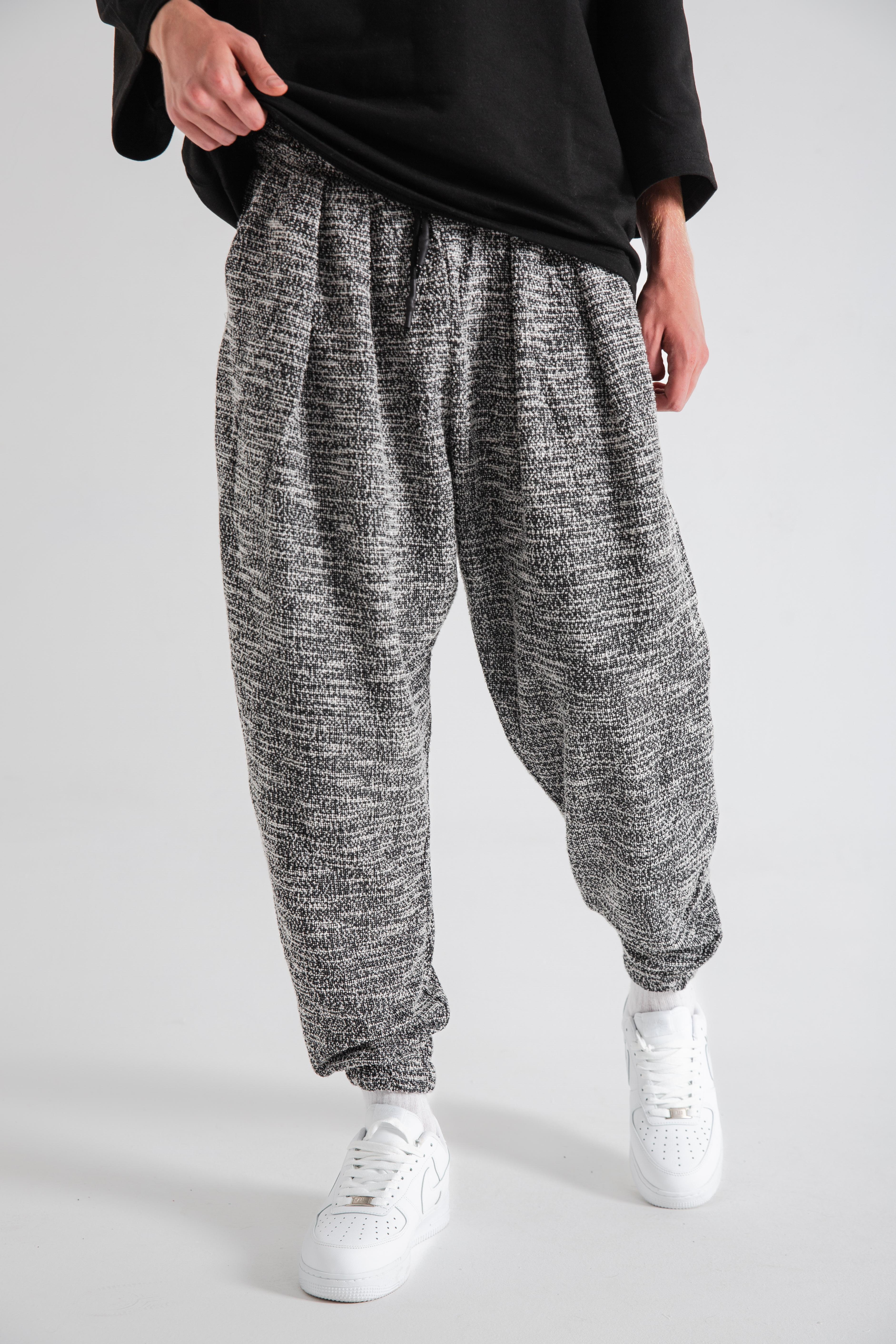 Erkek Dotted Pattern Pileli Eşofman Altı