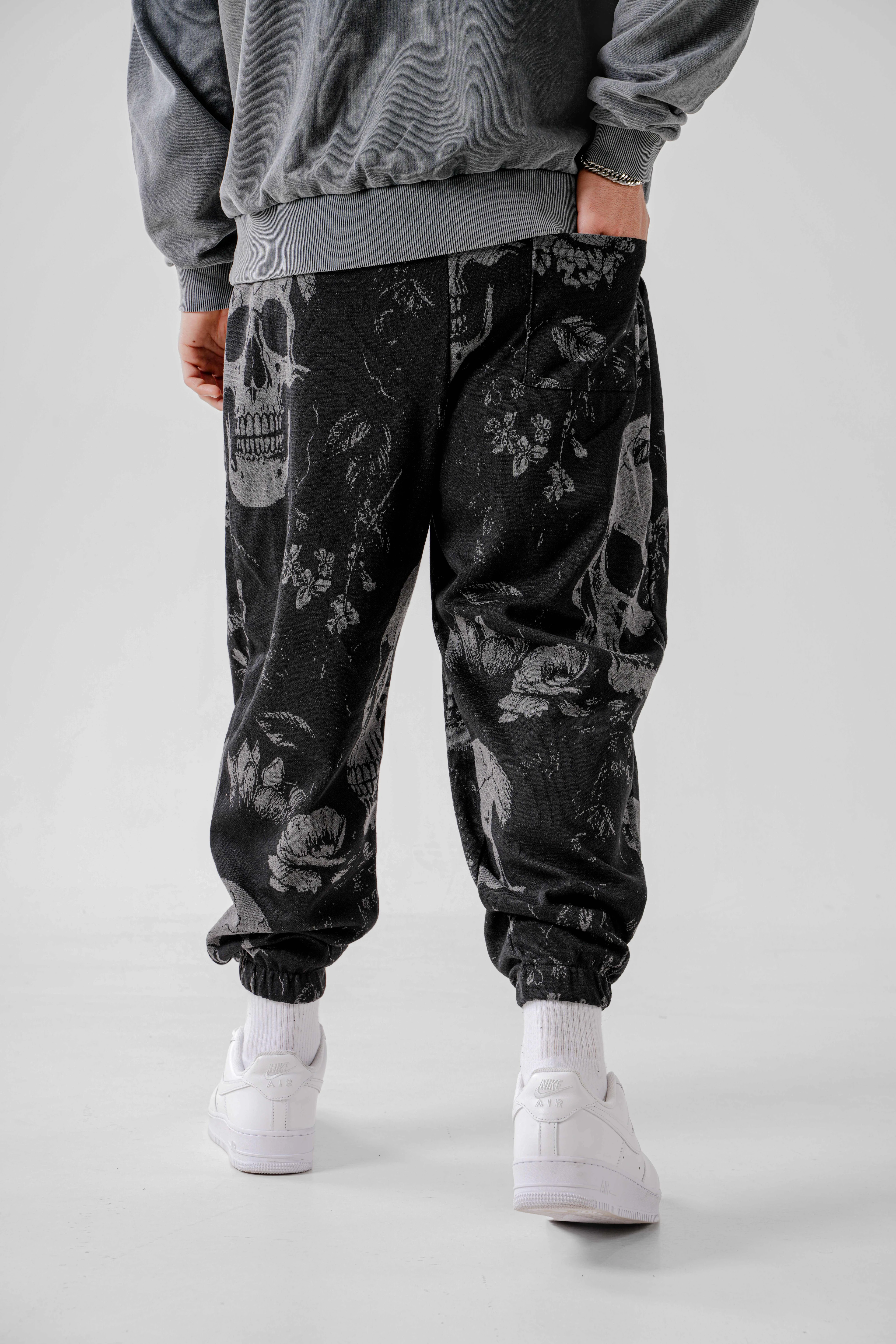 Erkek Soft Big Skull Pileli Yarım Şalvar (SS26)