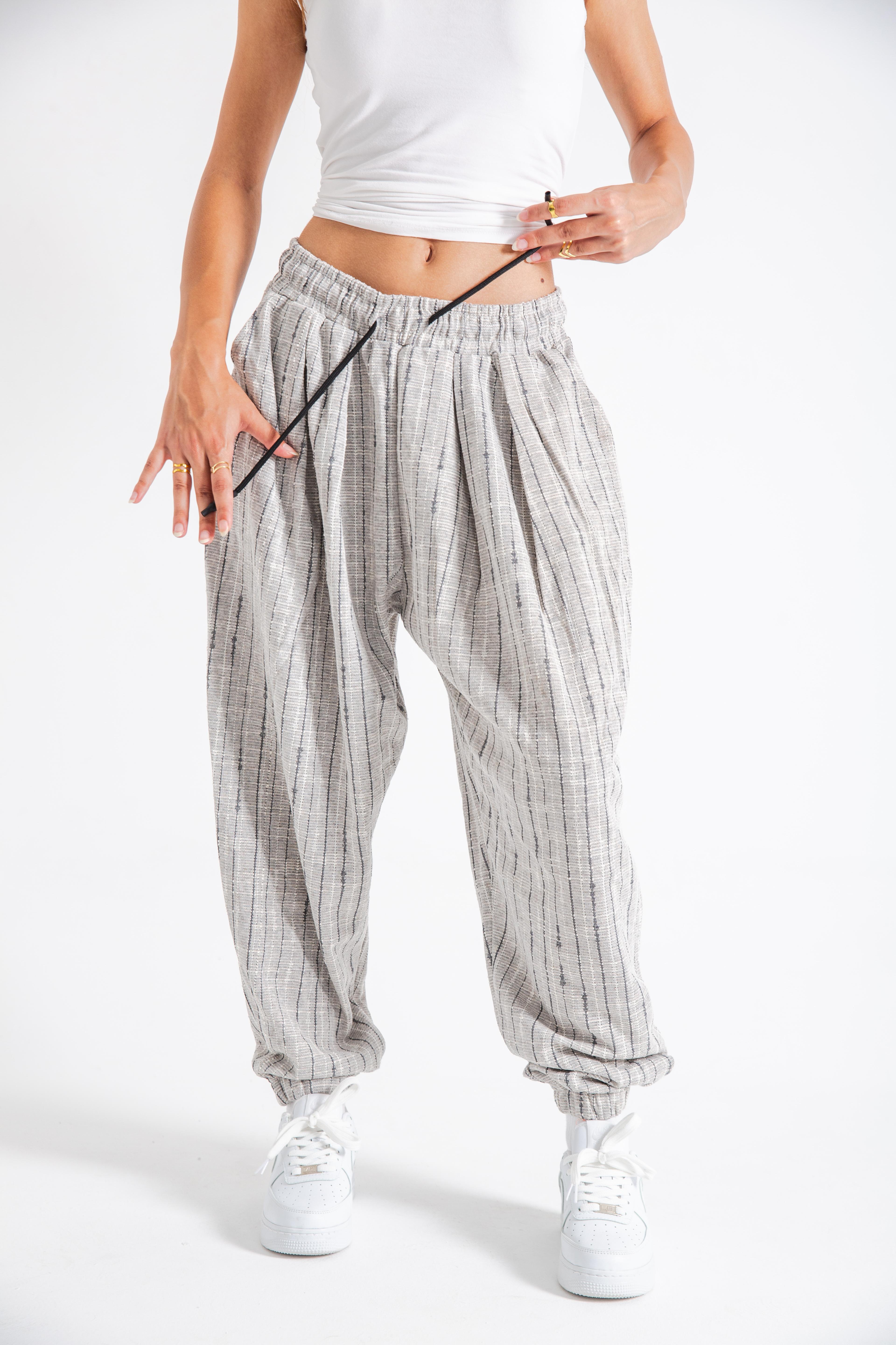 Kadın Gray Striped Pileli Eşofman Altı