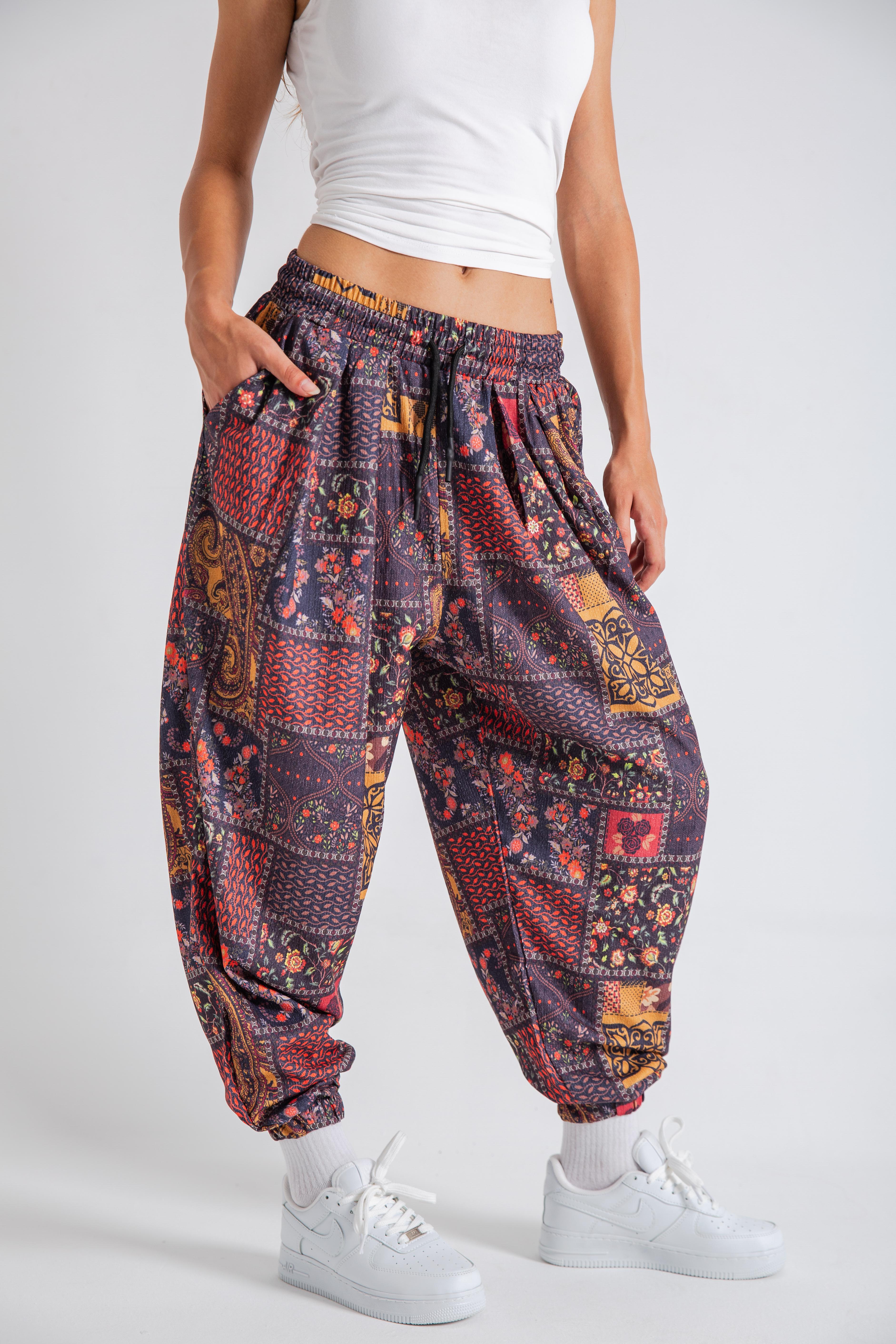 Kadın Ethnic Patterned Pileli Eşofman Altı
