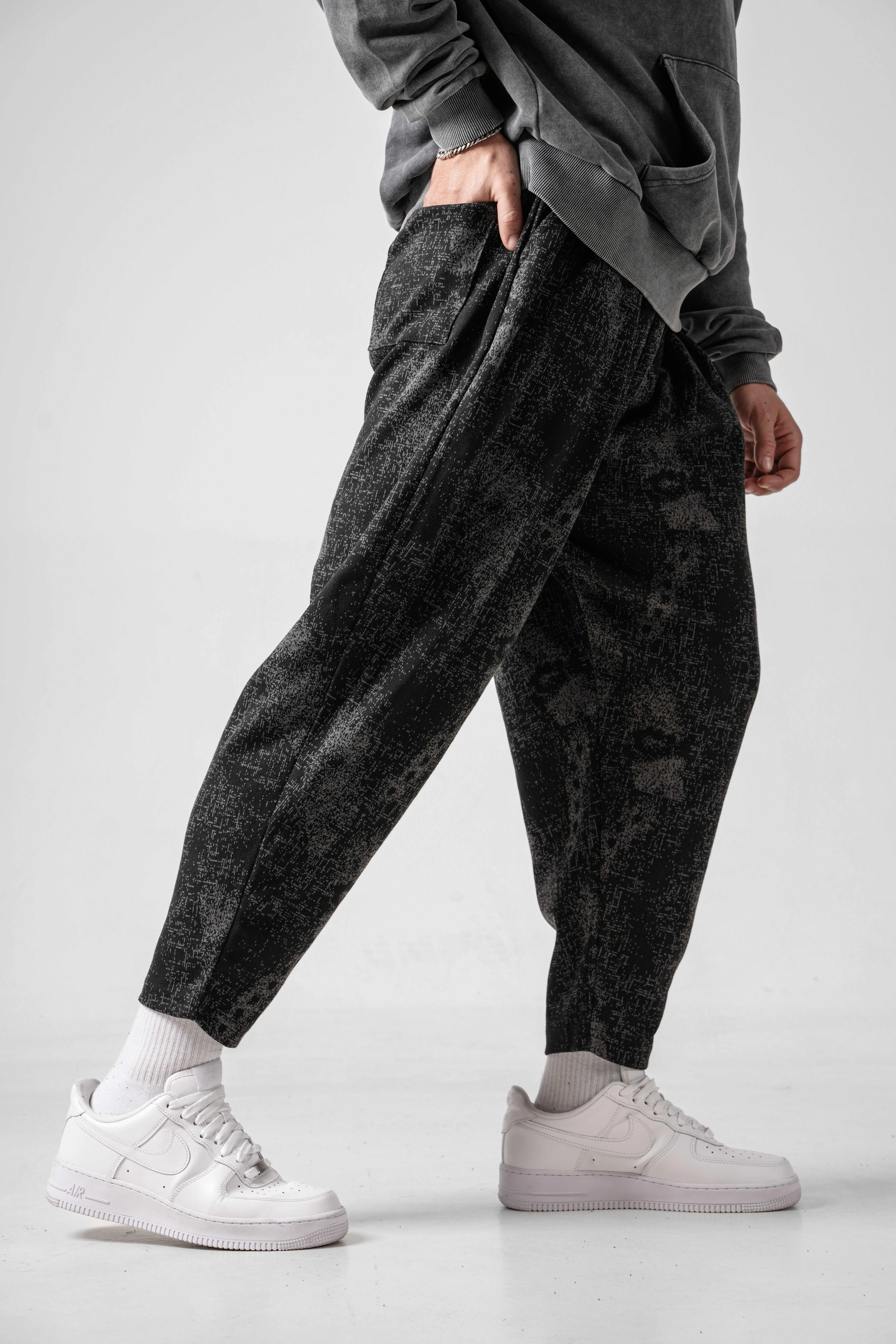 Erkek Püskürtme Pileli Düz Paça Pantolon