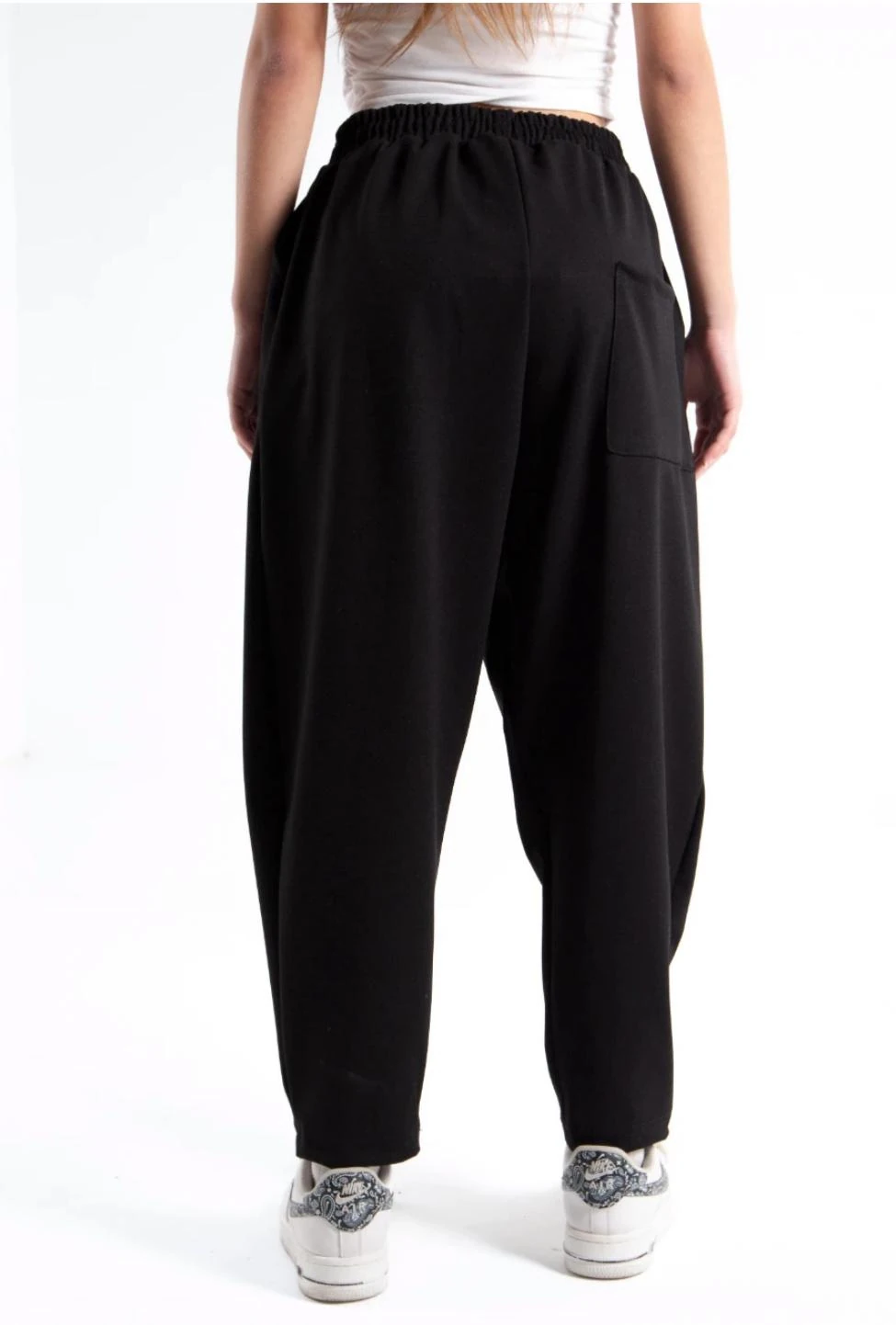 Kadın Siyah Pileli Düz Paça Eşofman (SD001)