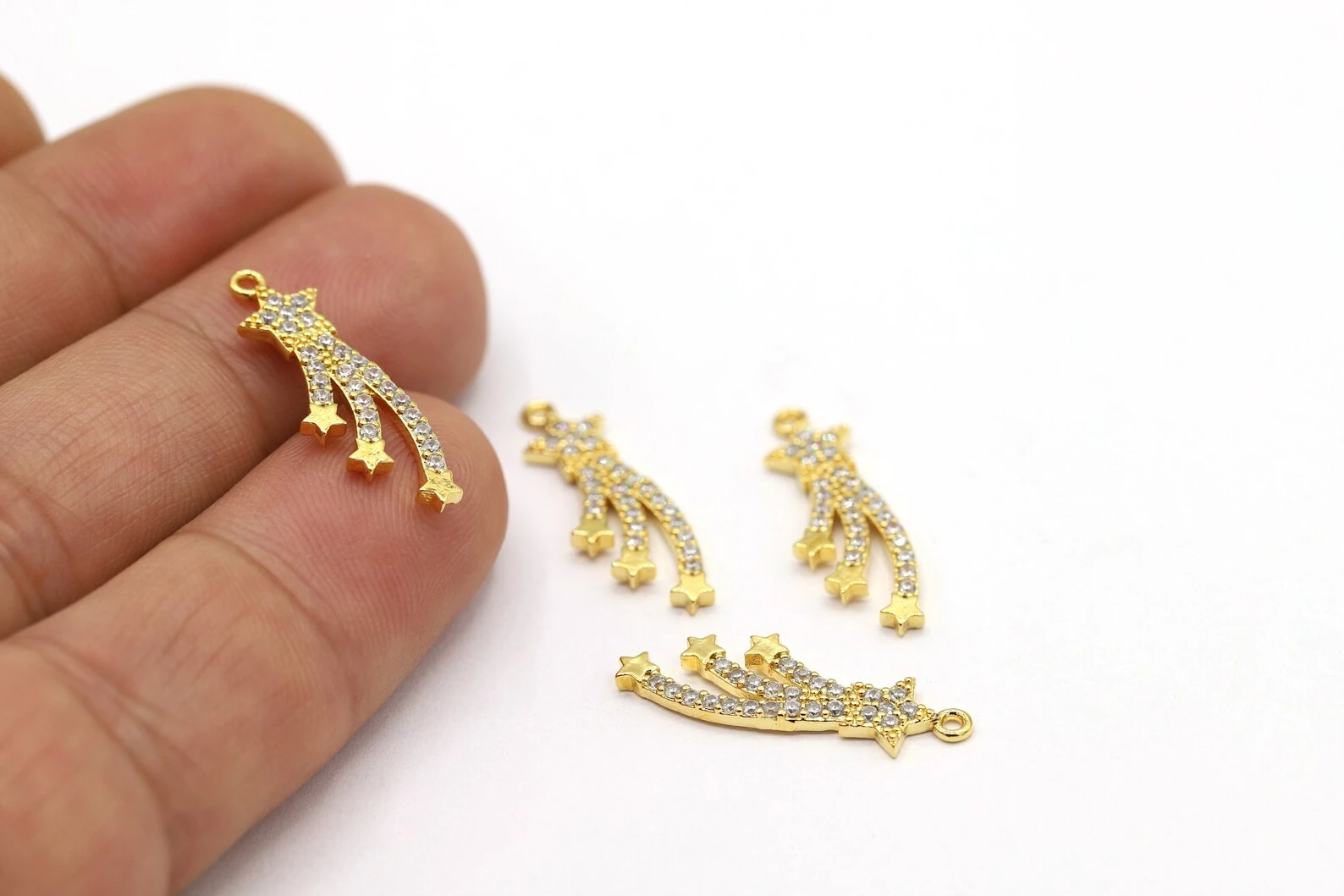 Kayan Yıldız Charm