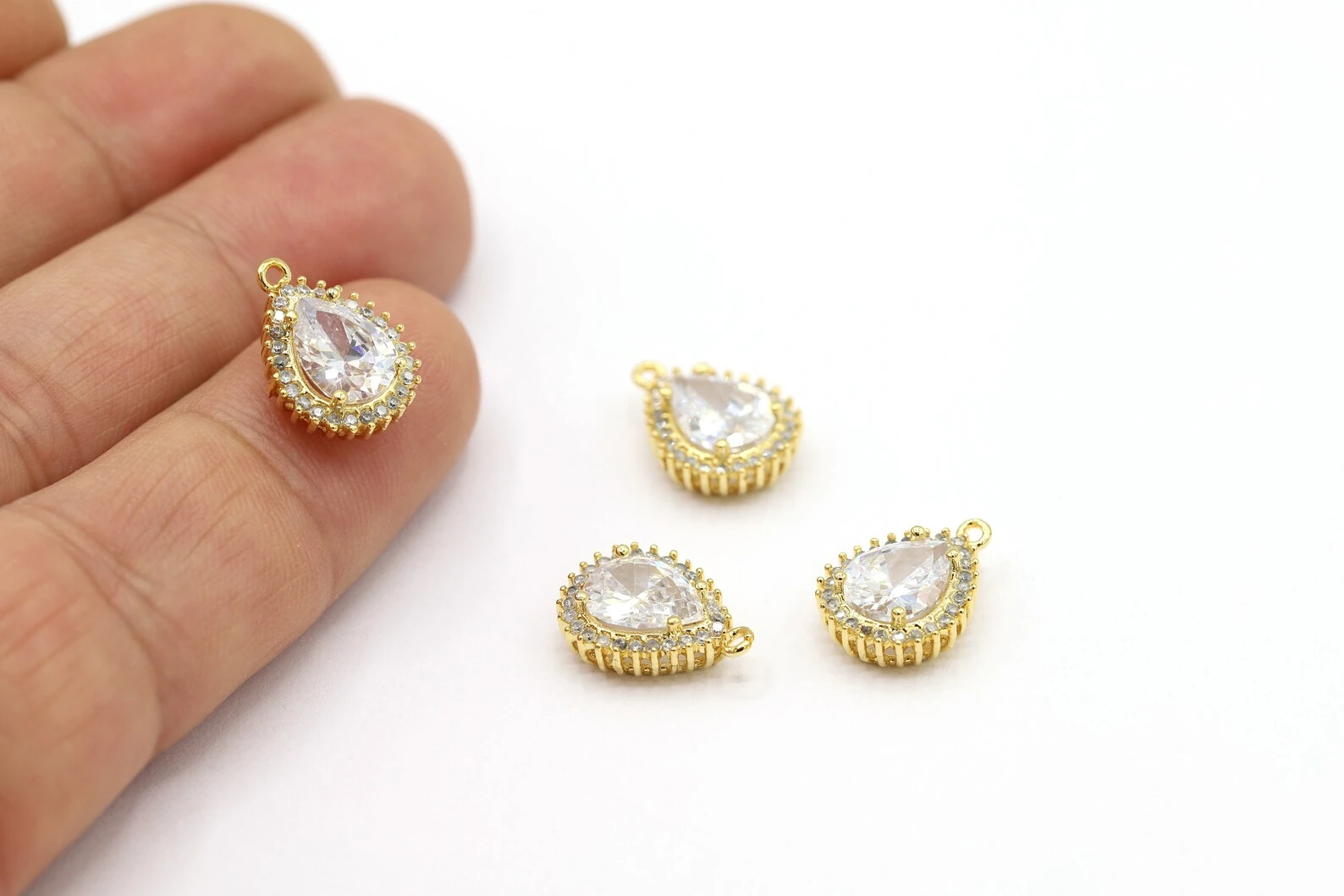 Taşlı Damla Kolye Ucu