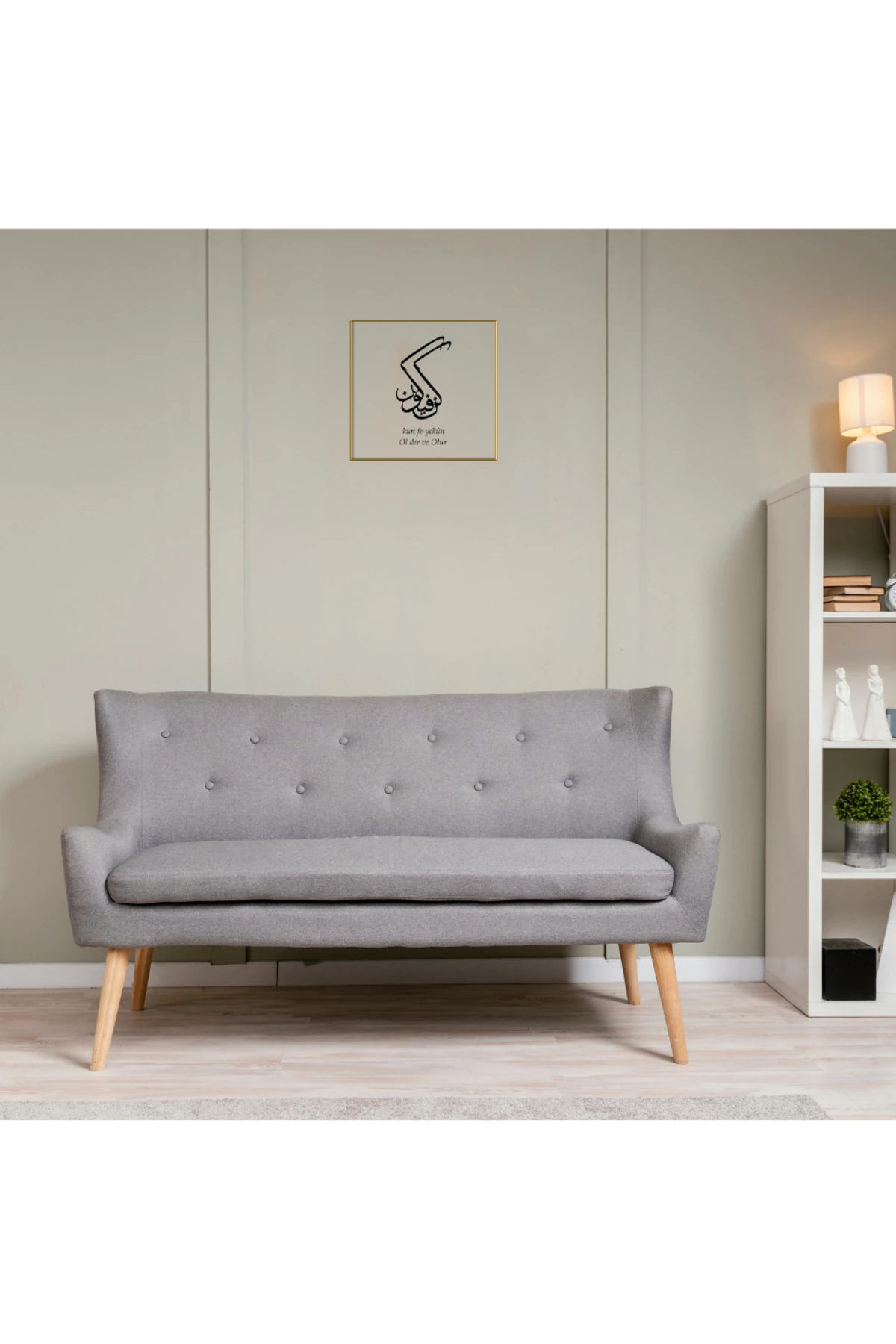 Ol Der Ve Olur Kun fe Yekun Pirinç Çerçeveli Zincir Askılı Cam Tablo