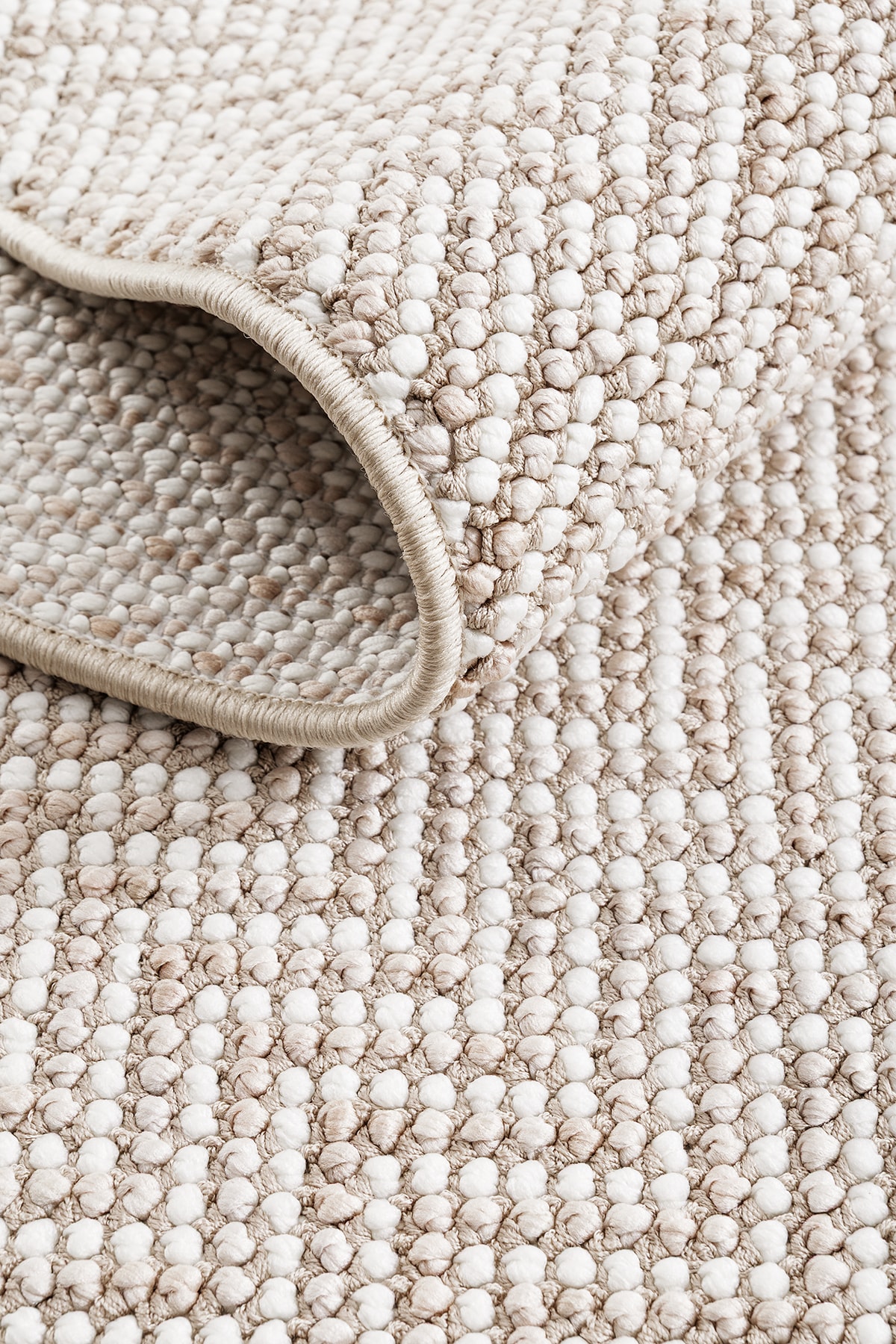 Ayteo Halı Arden 1108 Bej - Silinebilir, Robot Süpürgeye Uygun, İskandinav Bukle Halı