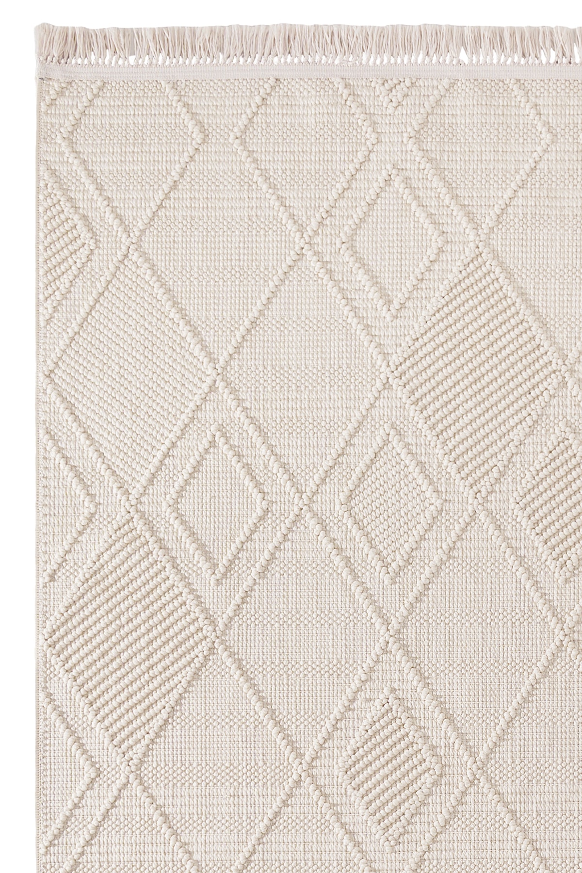 AYTEO HALI DELHİ 3022 KREM Yumuşak Ve Parlak Tuşeli Modern Kesme Halı