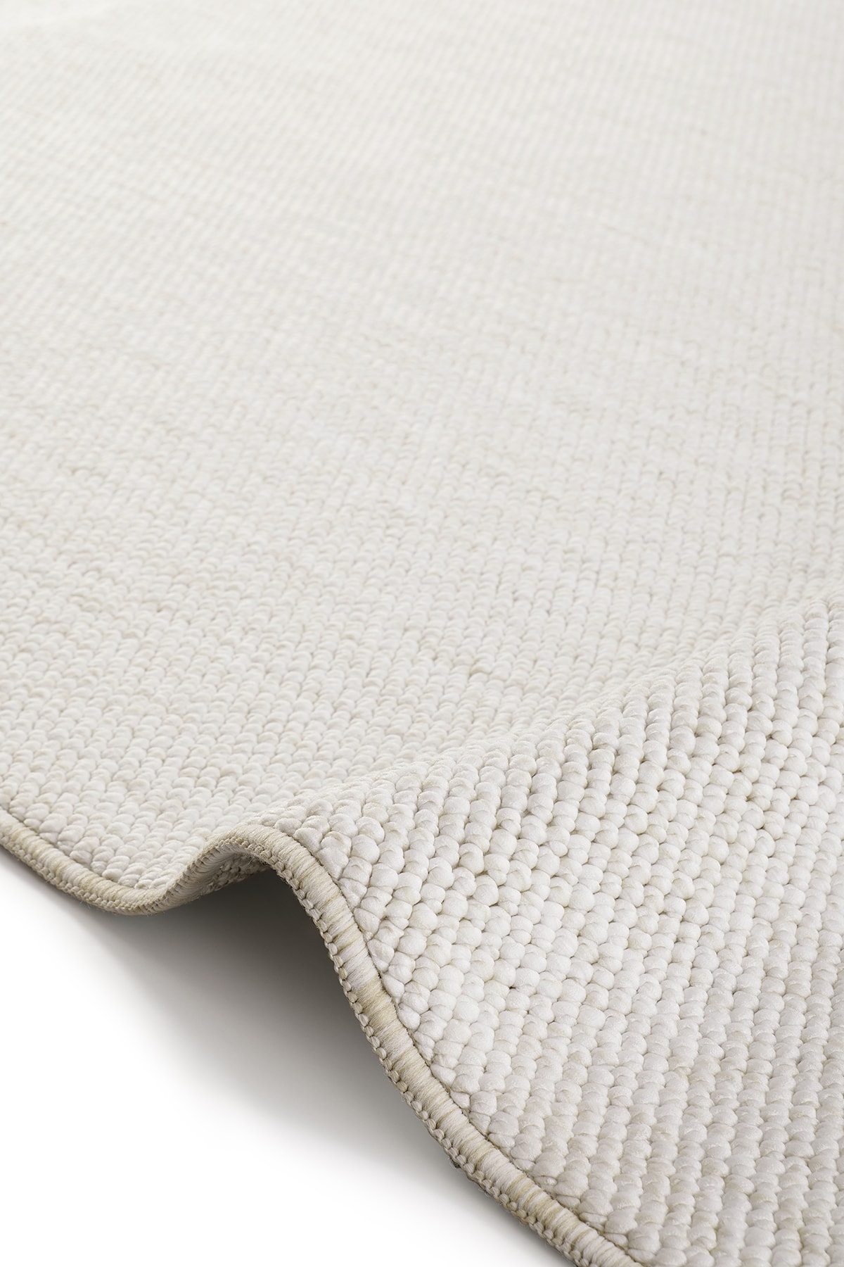 Ayteo Halı Comfort 19214A KREM Yumuşak Ve Parlak Tuşeli Modern Kesme Bukle Halı