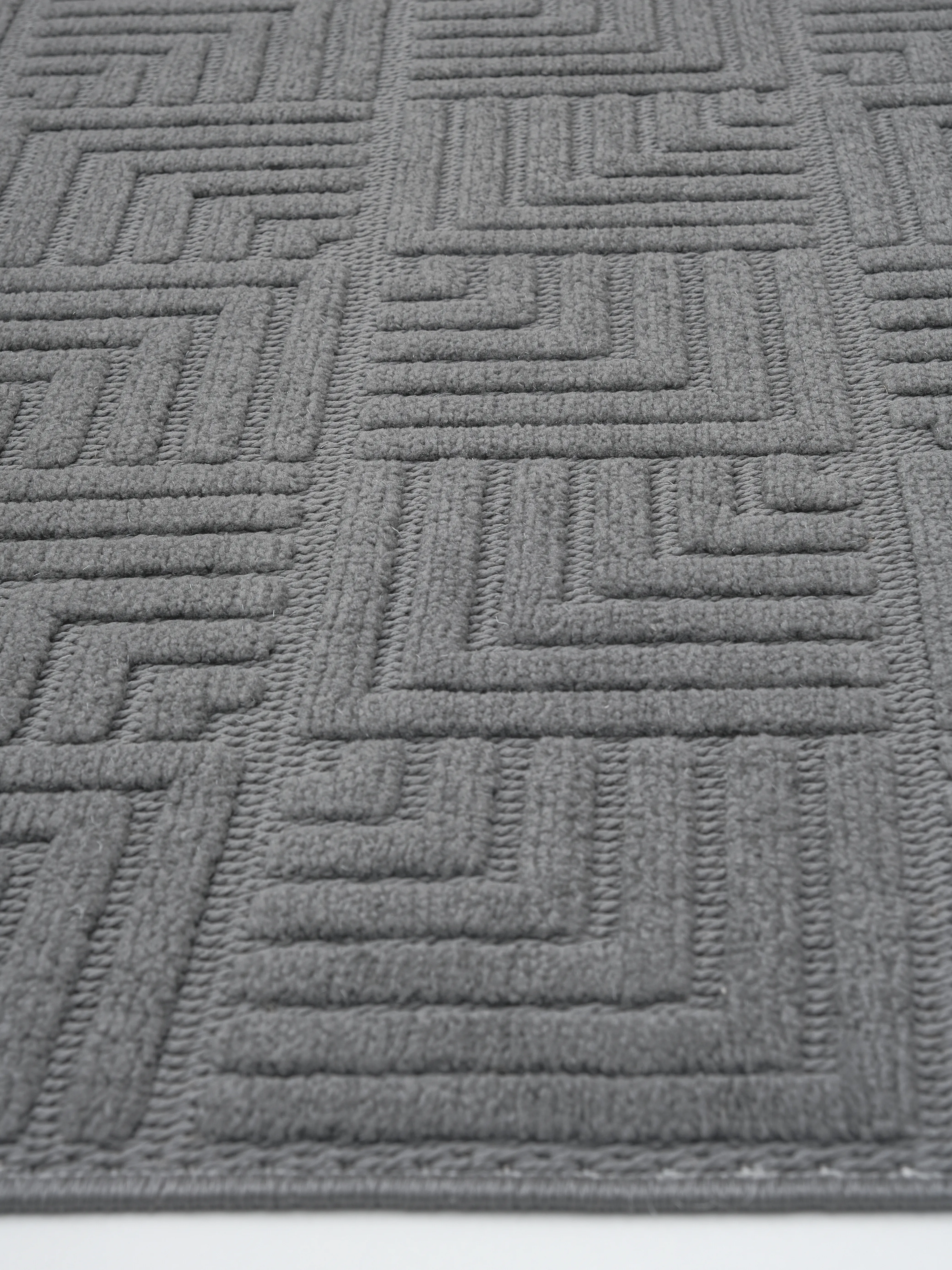 Ayteo Halı Moda 1062 Antrasit Sade ve Zarif İskandinav Halı