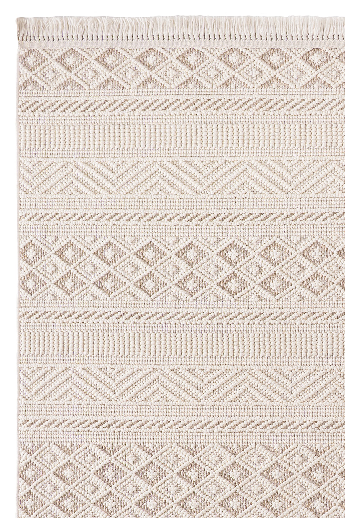 AYTEO HALI DELHİ 3021 KREM Yumuşak Ve Parlak Tuşeli Modern Kesme Halı