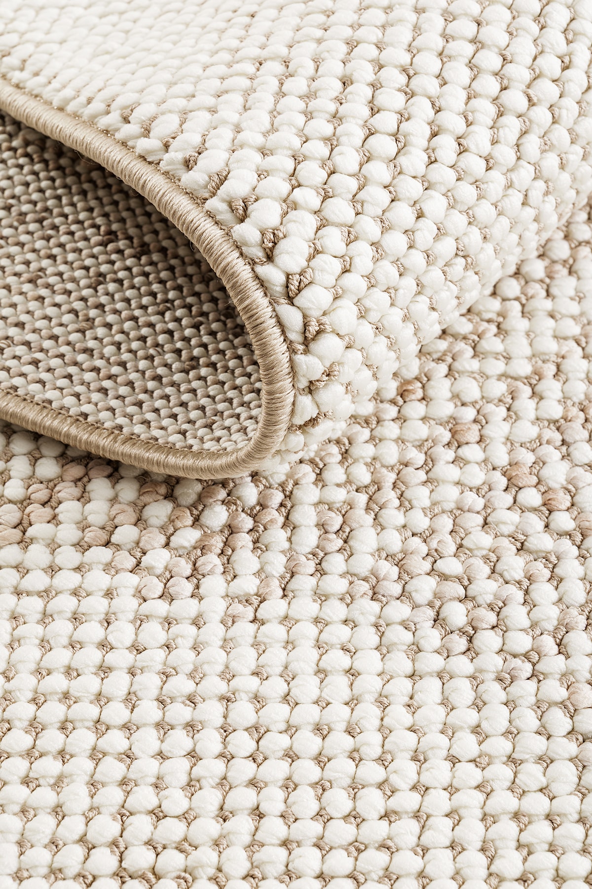 Ayteo Halı Arden 1115 Bej - Silinebilir, Robot Süpürgeye Uygun, İskandinav Bukle Halı