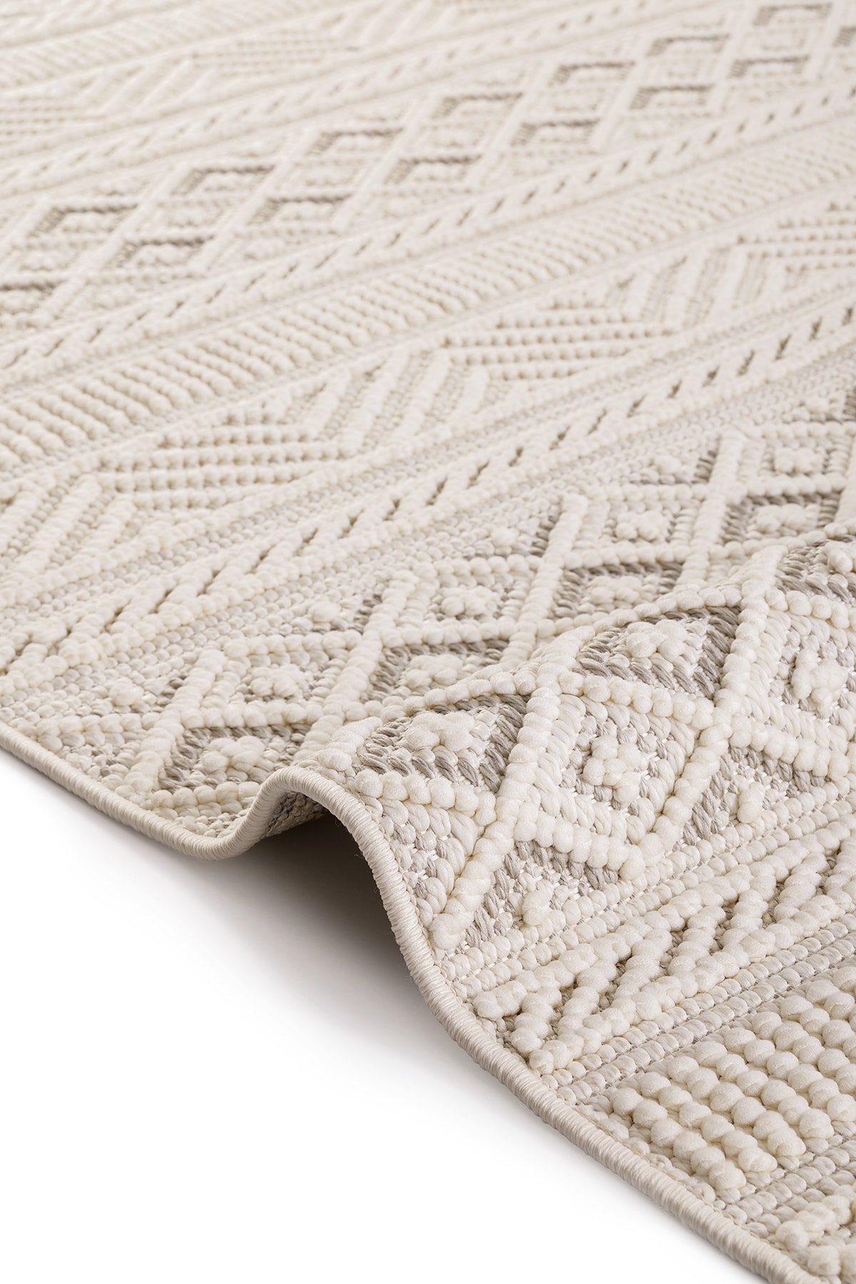 Ayteo Halı Delhi 3021 Gri Yumuşak Ve Parlak Tuşeli Modern Kesme Halı