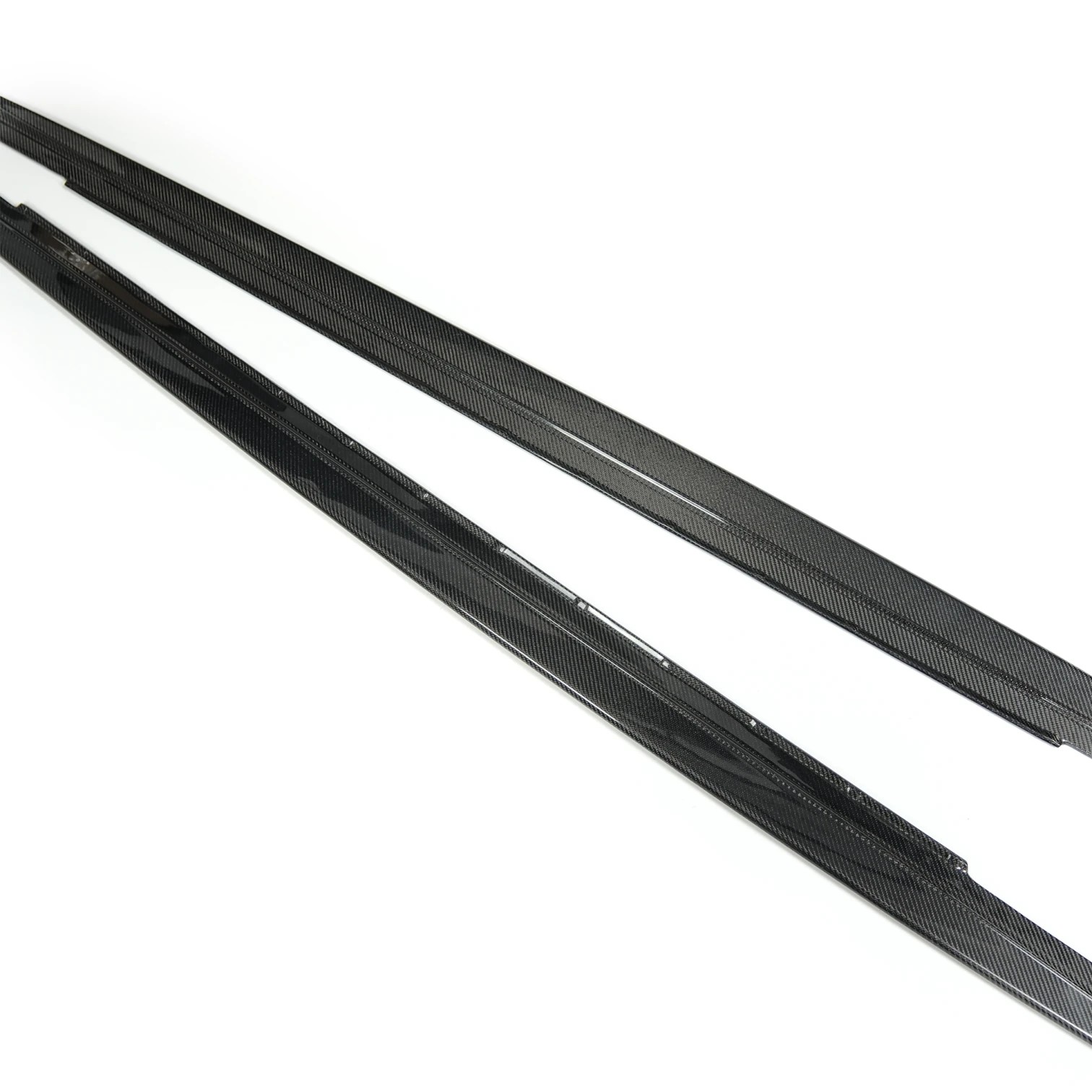 Drifton Bmw F90 Carbon Wet Side Skirt
