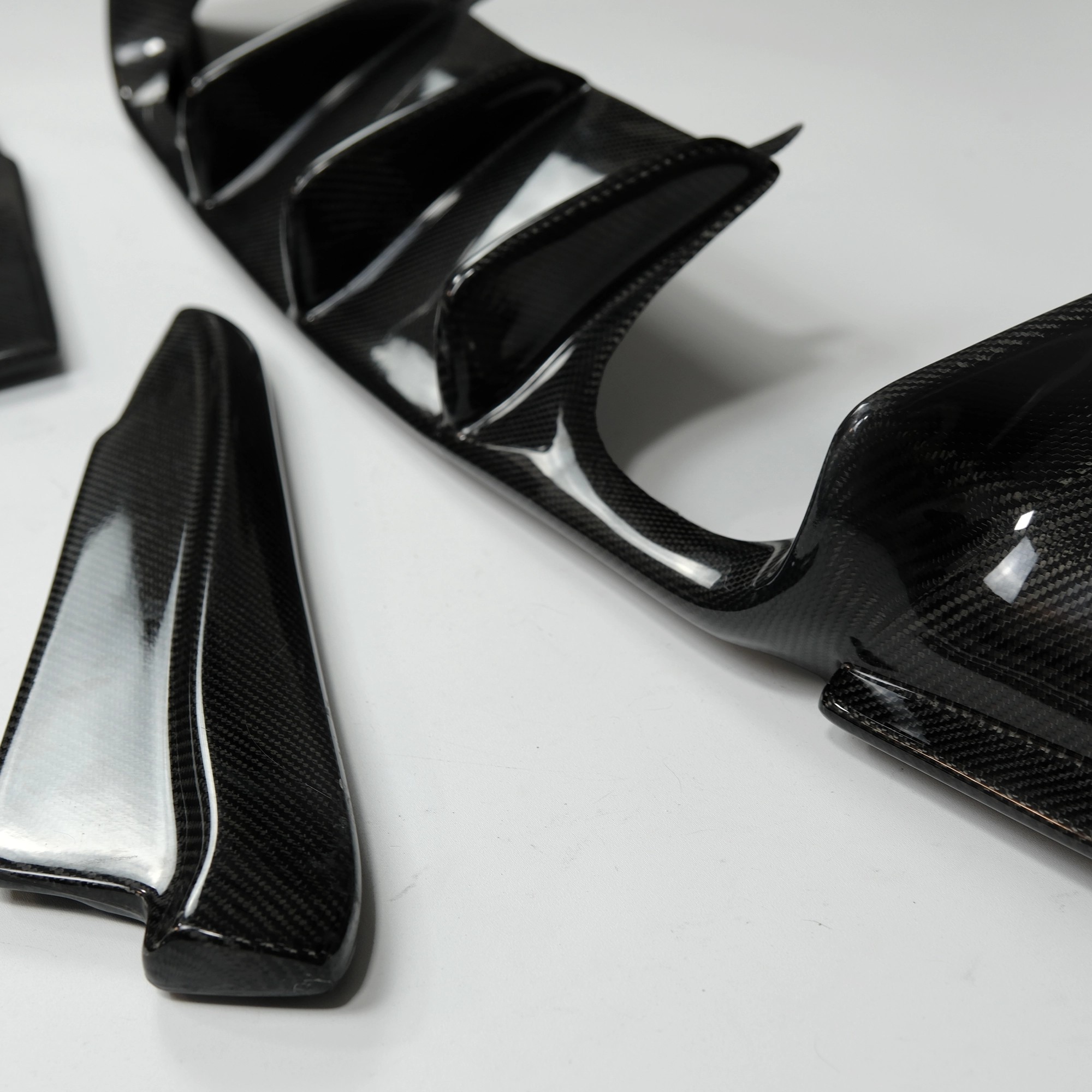 Drifton Bmw E90-E92-E93 M3 Karbon Diffuser Set