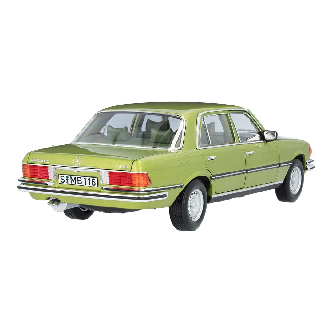 Mercedes-Benz 450 SEL 1976-1980 1:18 Diecast Model Araç