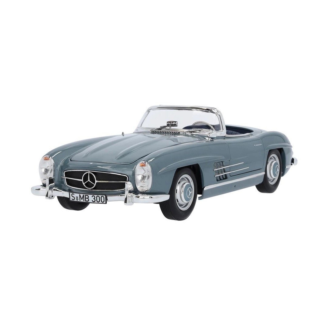 Mercedes-Benz 300 SL Roadster W198 II 1:18 Light Blue Diecast Model Vehicle