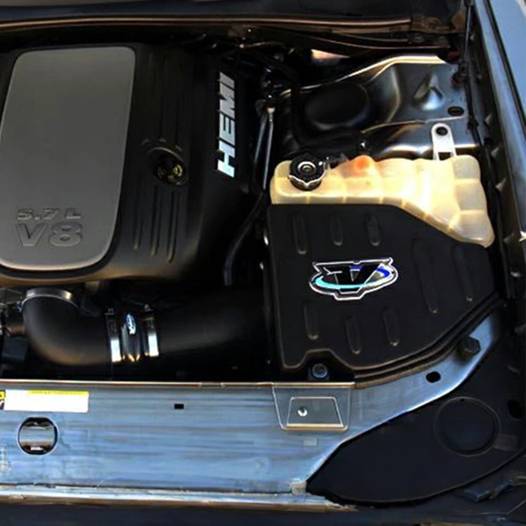 Volant Performance 16864 - 2011-22 Dodge Challenger SRT 6.4L, 2012-22 Dodge Charger SRT,2011-17 Chrysler 300 SRT 6.4L V8 Closed Box Air Intake