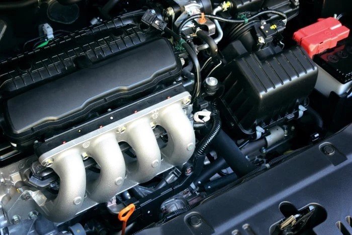 What Happens If The Air Filter Box Lets in Air?