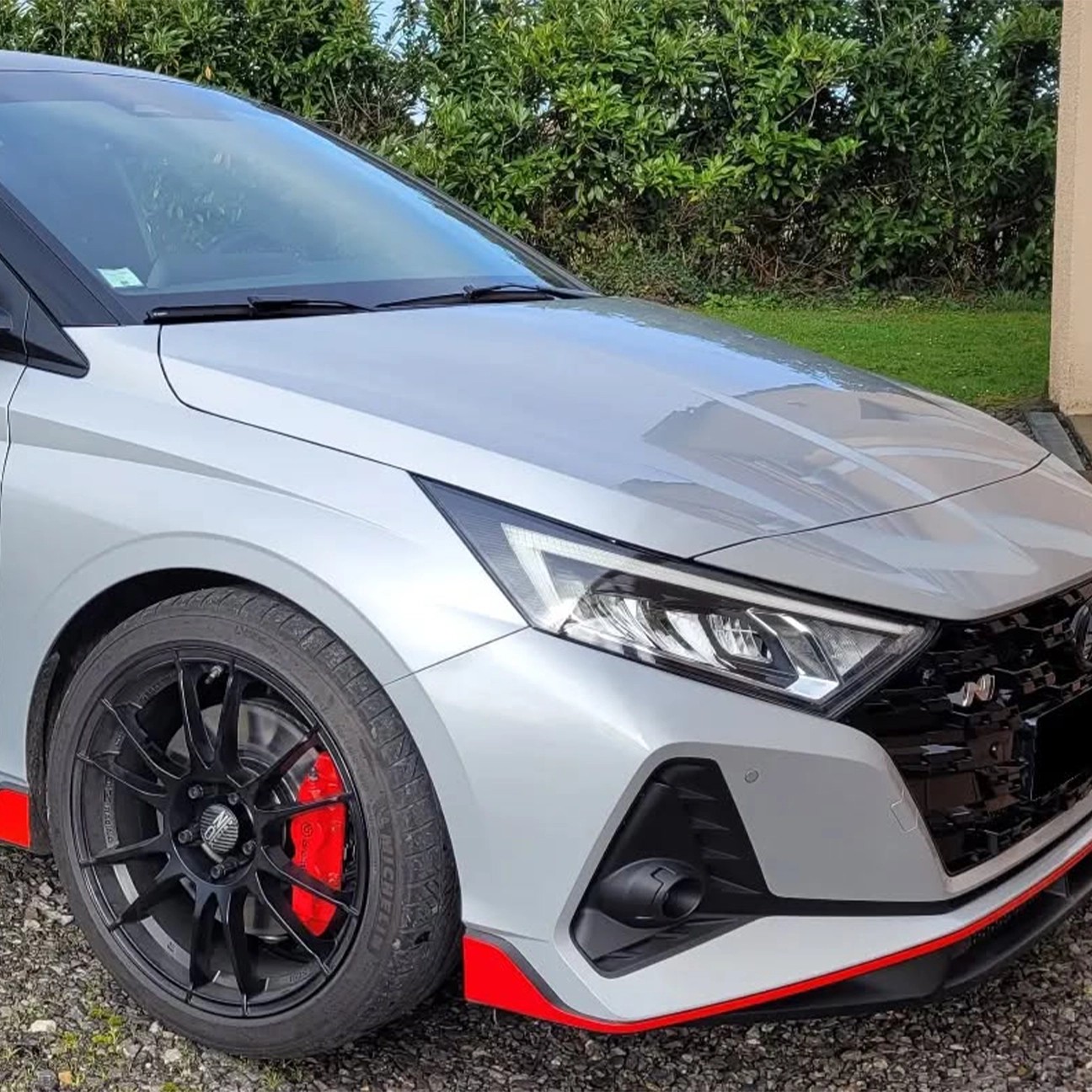 K-System Hyundai i20N Brembo 4 Piston 320x28mm Fren Dönüşüm Kiti – Clio 3 RS Kaliperli (Kırmızı)
