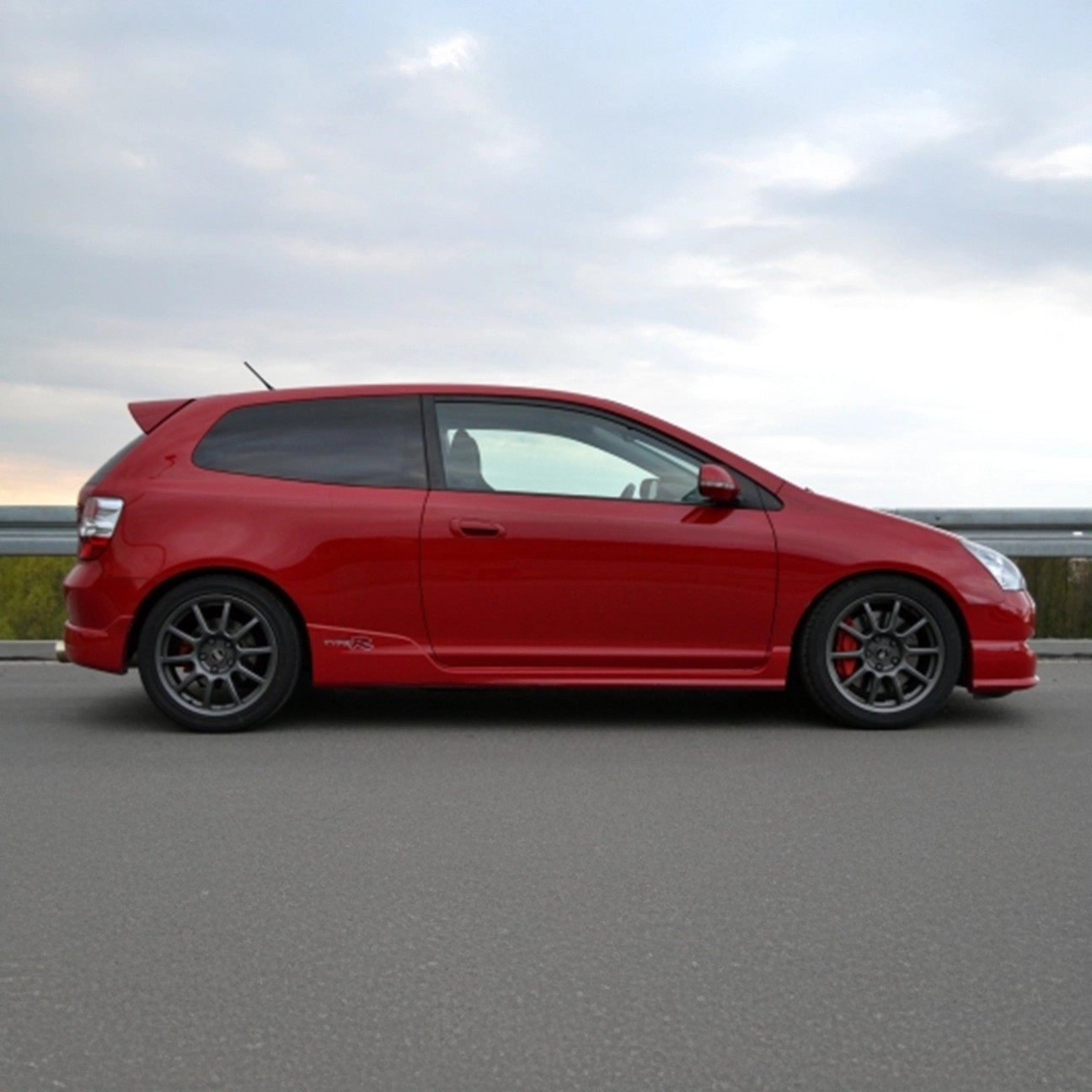 K-System Honda Civic EP3/FN2 Brembo 4 Piston 324x30mm Fren Dönüşüm Kiti – Clio 3 RS Kaliperli (Kırmızı)