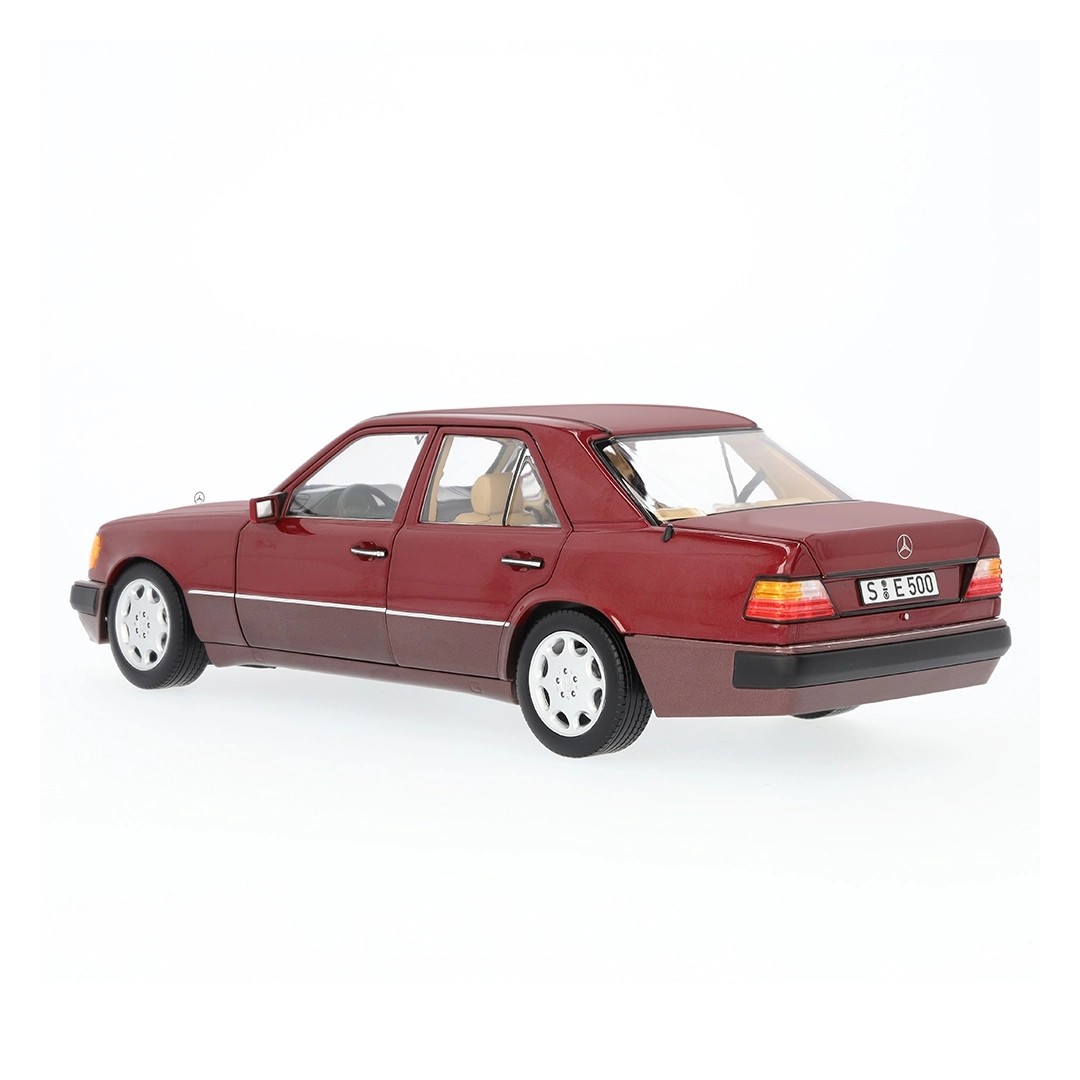 Mercedes-Benz W124 500E 5.0 V8 1:18 Diecast Model Vehicle - 1992 Norev