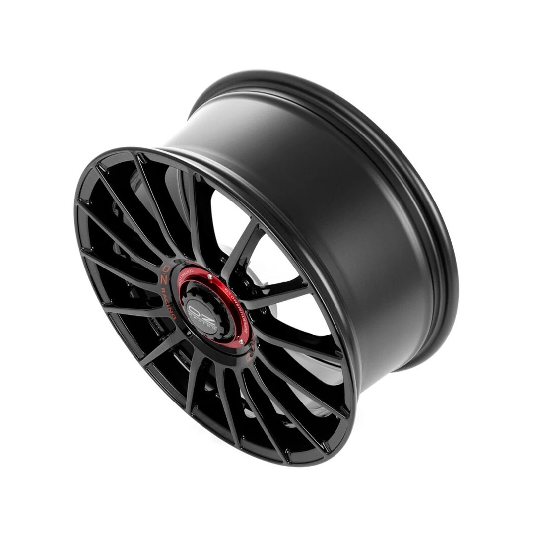 OZ Racing Superturismo EVO Gloss Black 5x112 8,5x19 ET44 4-Piece Wheel Set