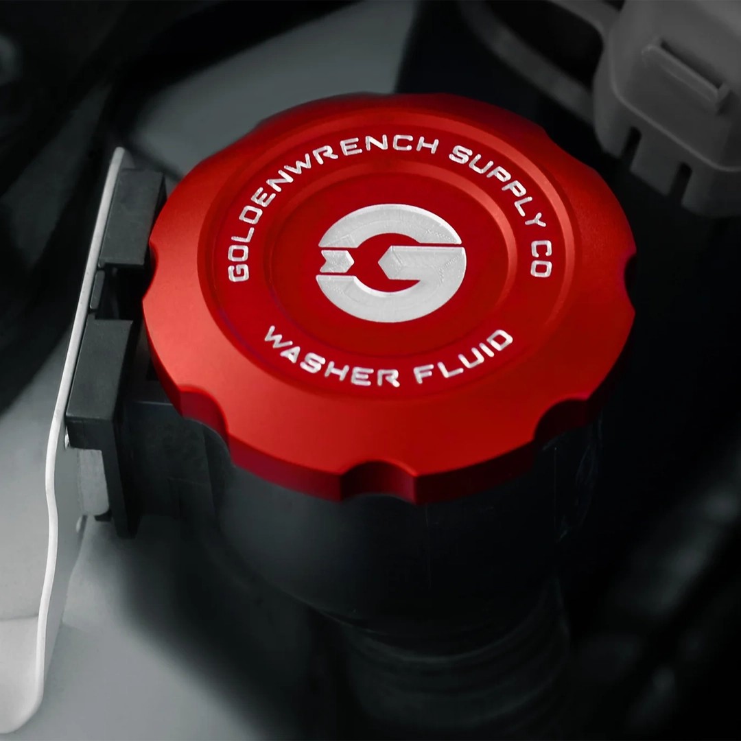 Goldenwrench Bmw E9x Serisi Blackline Edition Kırmızı Cam Suyu Kapağı