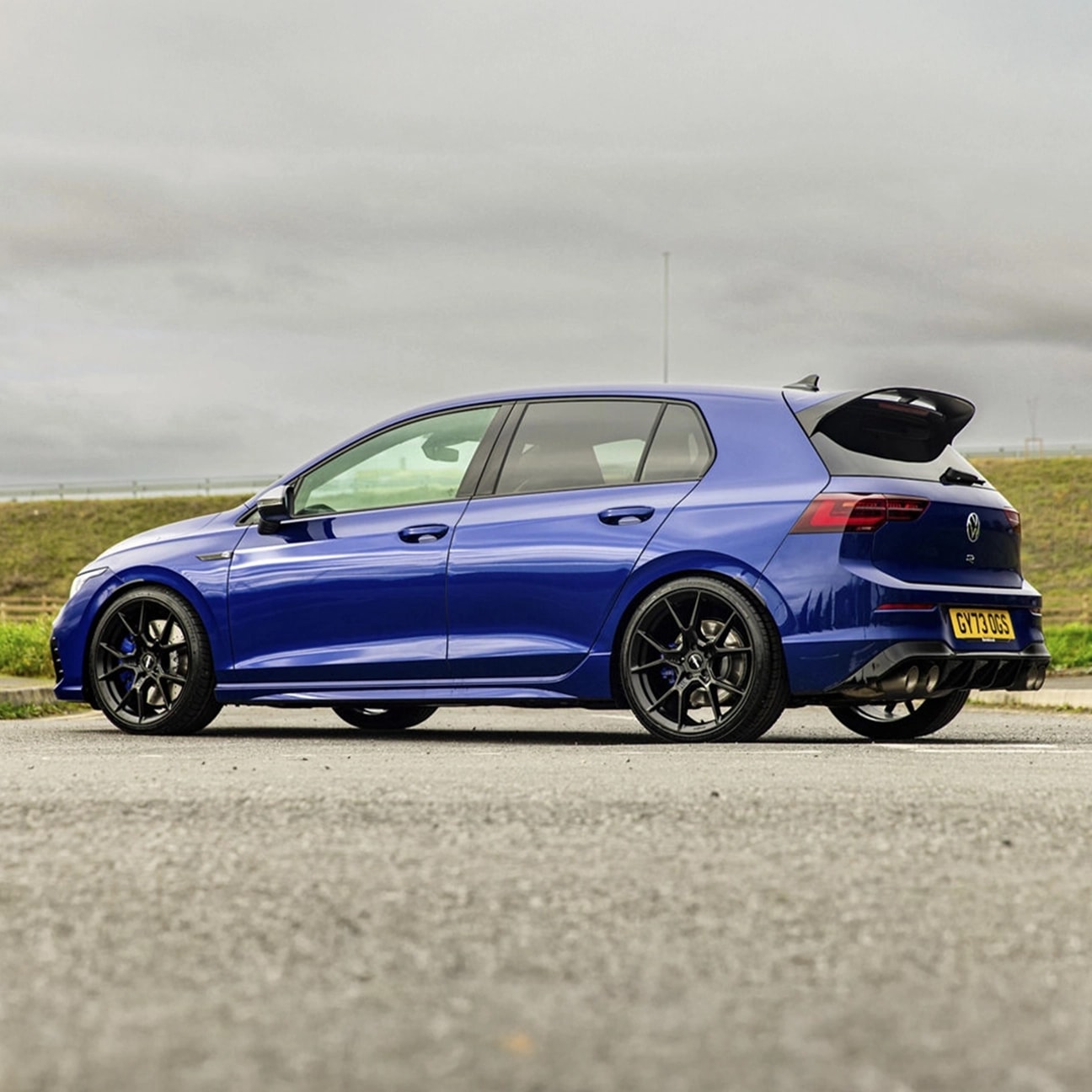 Rotiform KPR Silver 8,5x19 5x112 ET45 CB:66.56 Takım Jant