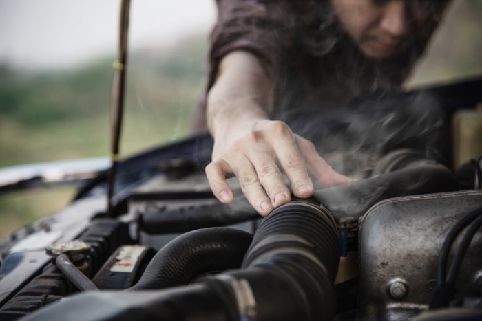 Motordan hava filtresine giden hortum