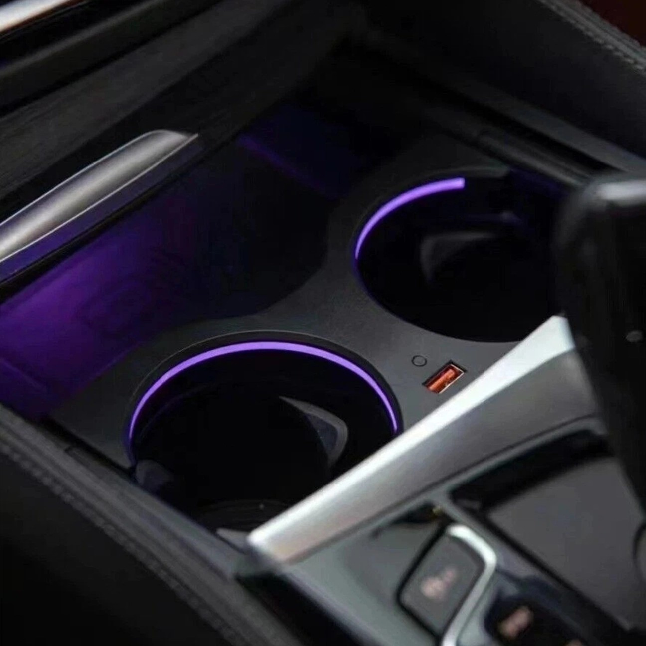 Bmw 5 Serisi G30-G38 Bardaklık Ambiyans