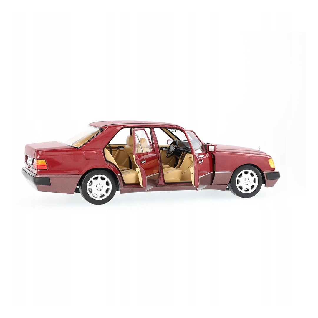 Mercedes-Benz W124 500E 5.0 V8 1:18 Diecast Model Araç - 1992 Norev B66040699